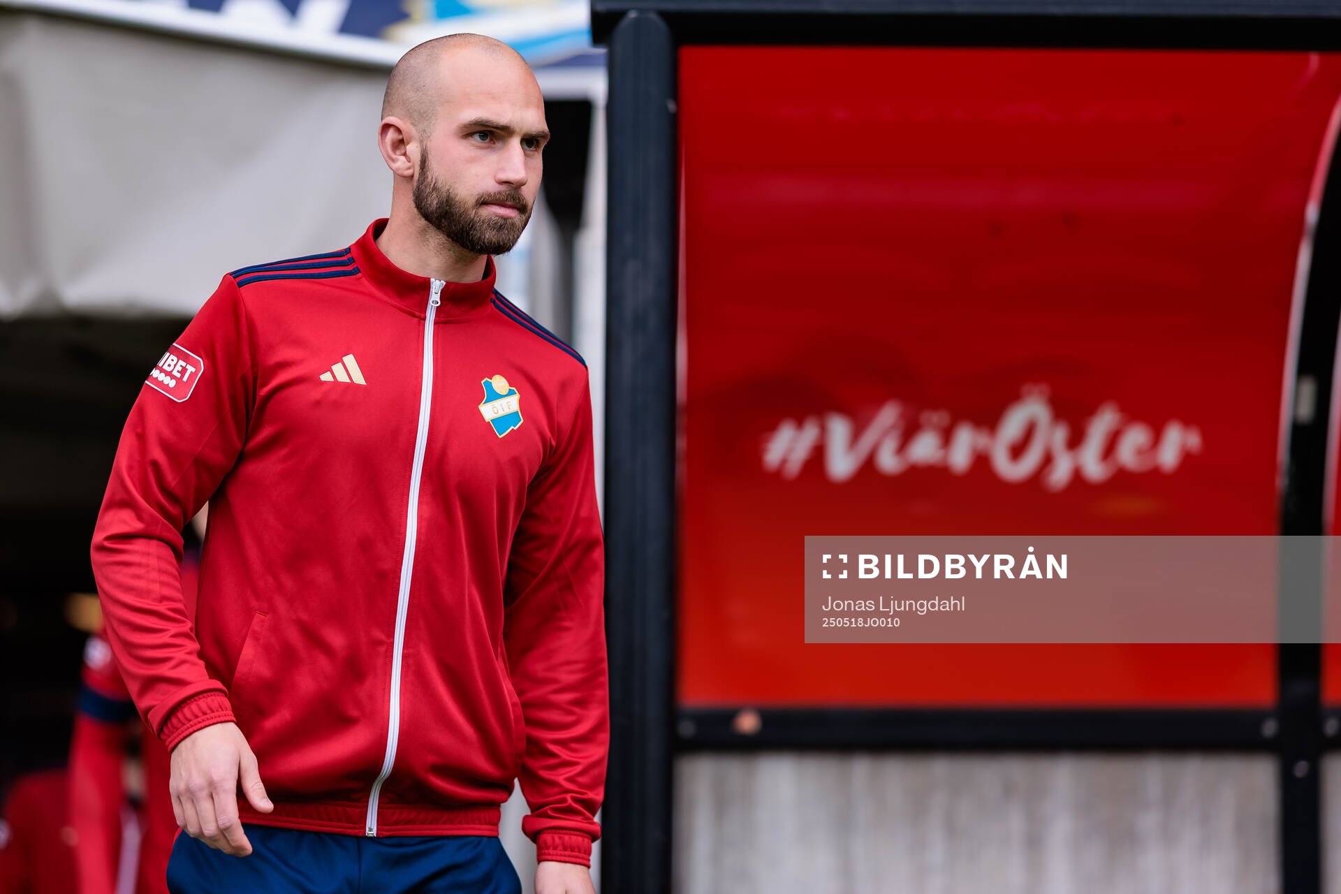 Östers Sebastian Hedlund inför fotbollsmatchen i Allsvenskan mellan Öster och GAIS den 18 maj 2025 i Växjö. 