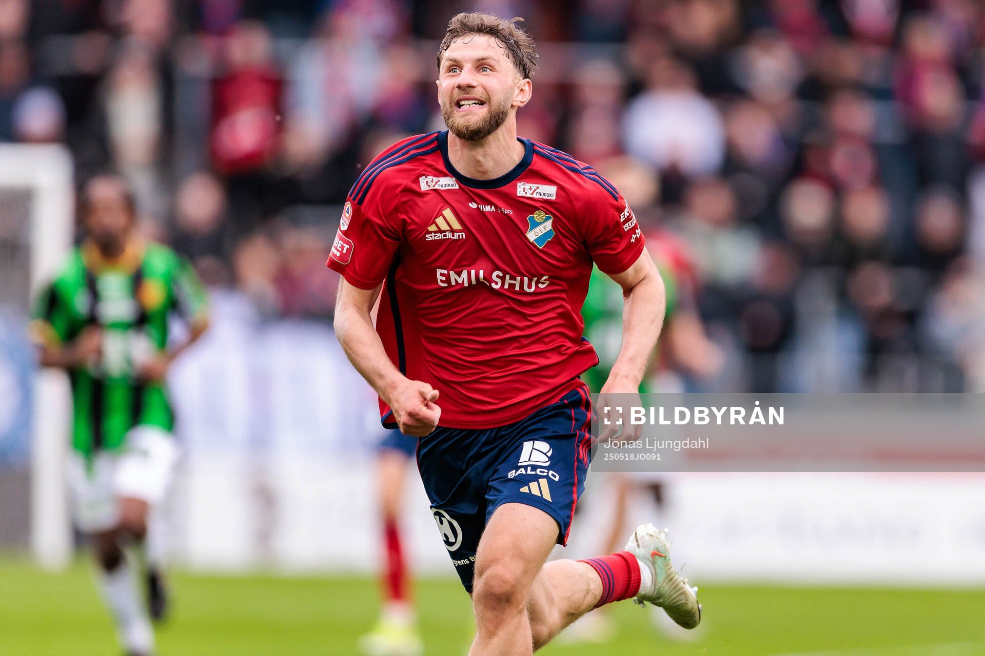 Östers Alibek Aliev under fotbollsmatchen i Allsvenskan mellan Öster och GAIS den 18 maj 2025 i Växjö. 