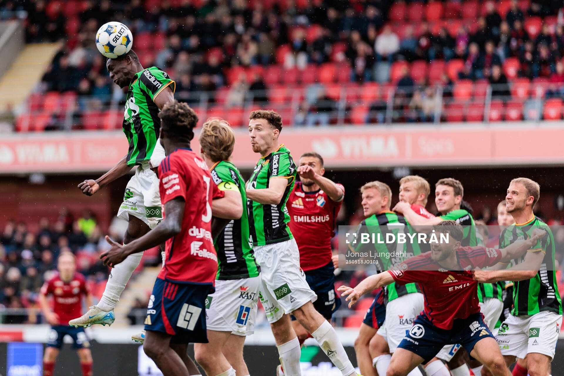 GAIS Ibrahim Diabate under fotbollsmatchen i Allsvenskan mellan Öster och GAIS den 18 maj 2025 i Växjö. 