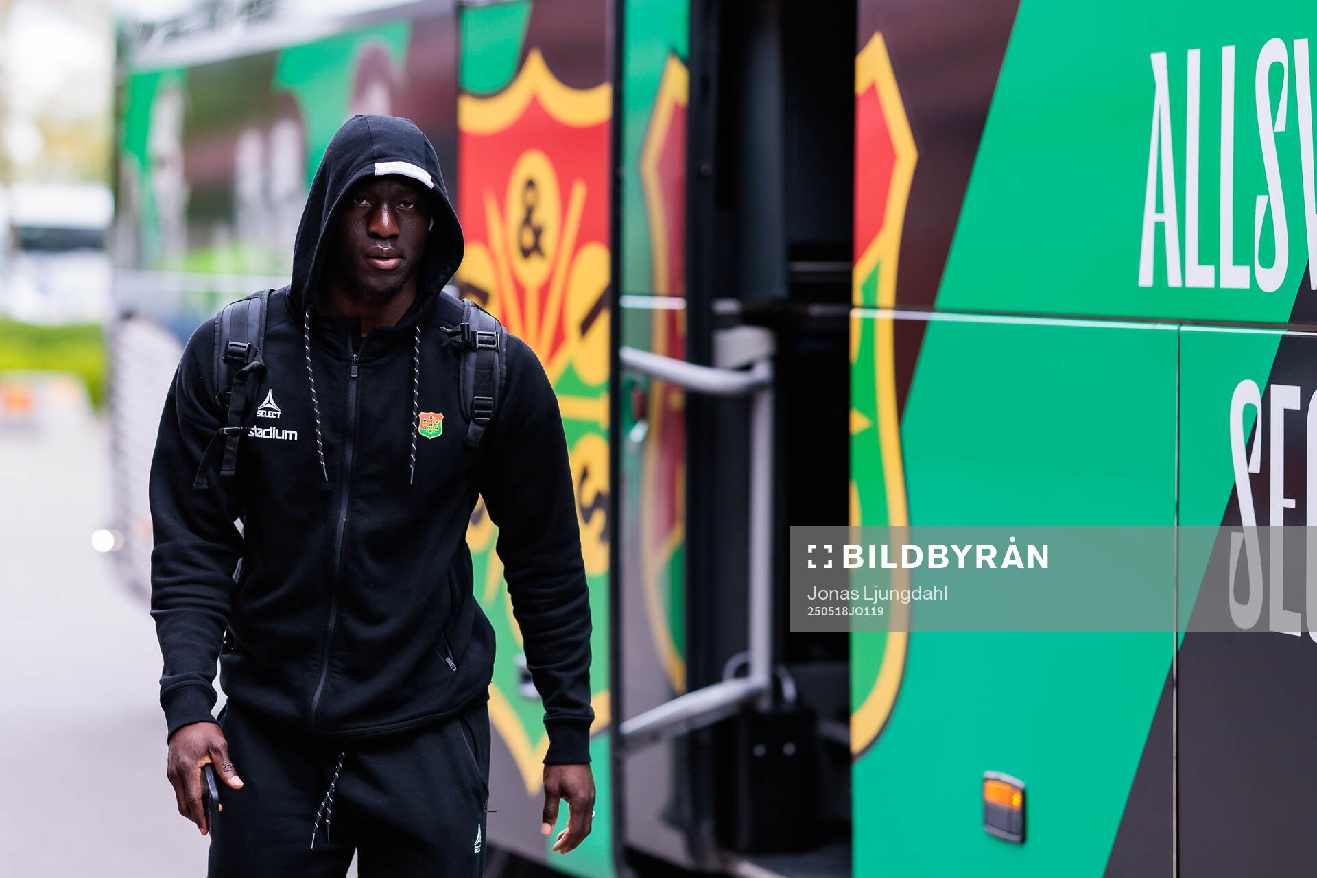 GAIS Ibrahim Diabate inför fotbollsmatchen i Allsvenskan mellan Öster och GAIS den 18 maj 2025 i Växjö. 