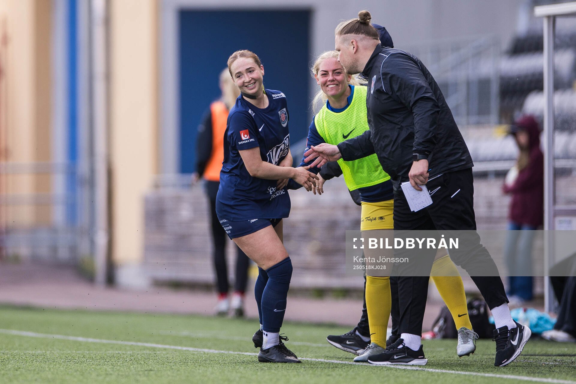 Eskilstuna Uniteds Rylie Rae Combs jublar efter 2-0 under fotbollsmatchen i Elitettan mellan Eskilstuna United och KIF Örebro den 18 maj 2025 i Eskilstuna.