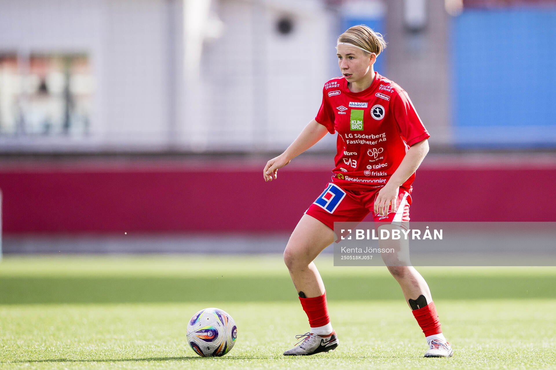 Emilia Jägestedt Widstrand under fotbollsmatchen i Elitettan mellan Eskilstuna United och KIF Örebro den 18 maj 2025 i Eskilstuna.