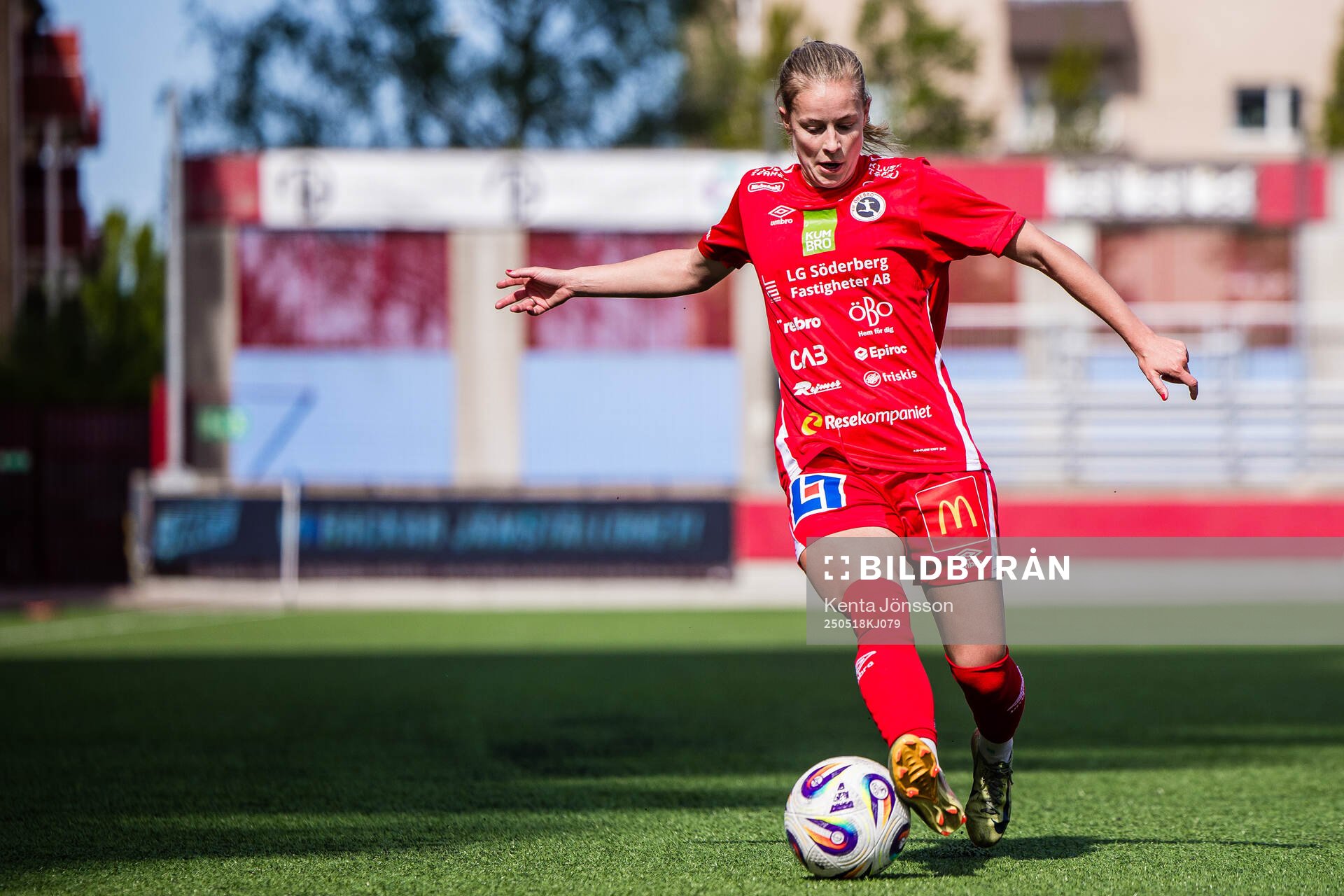 KIF Örebros Demi Pierre