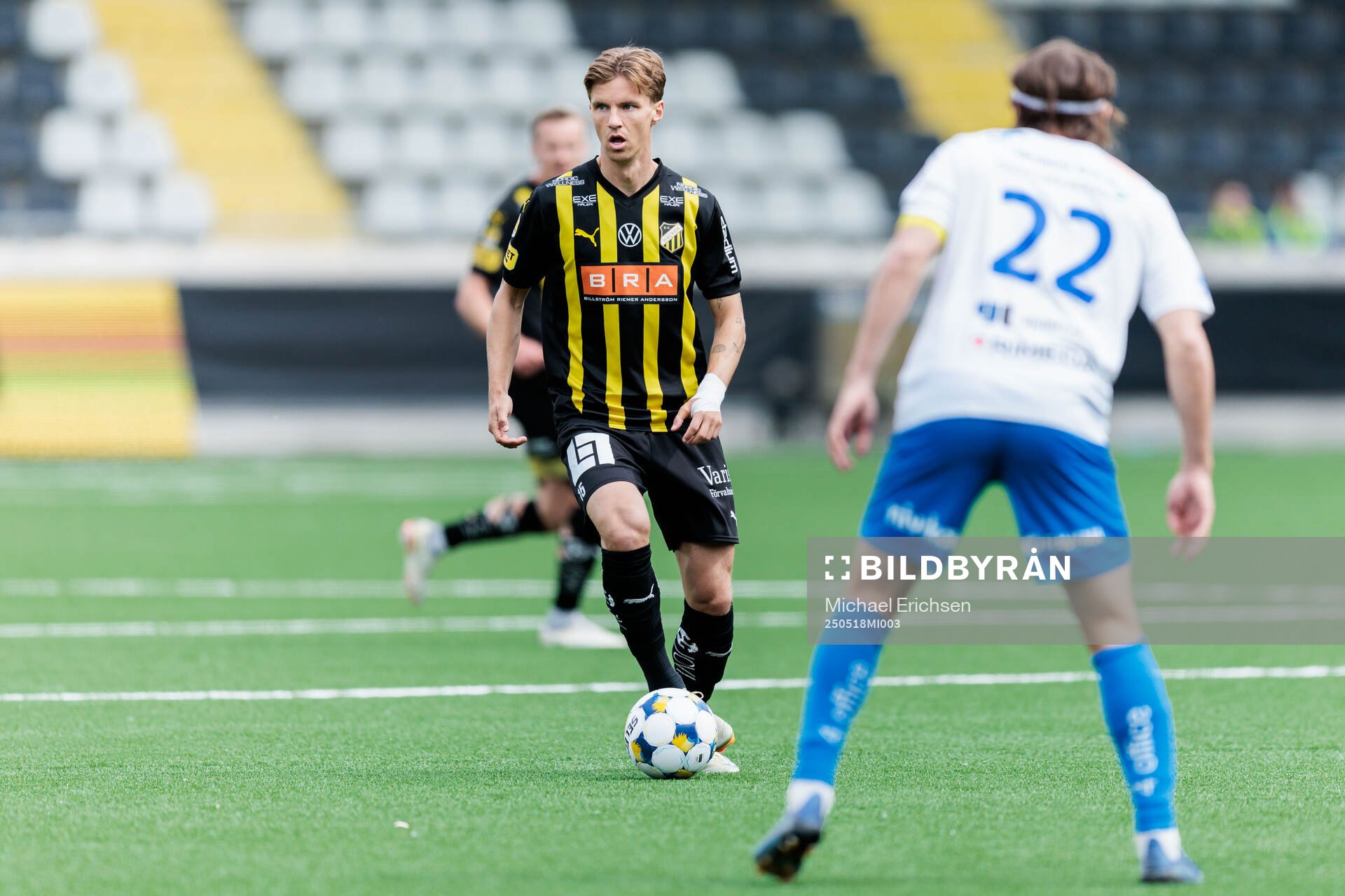 Häckens Samuel Leach Holm under fotbollsmatchen i Allsvenskan mellan Häcken och Värnamo den 18 maj 2025 i Göteborg. 