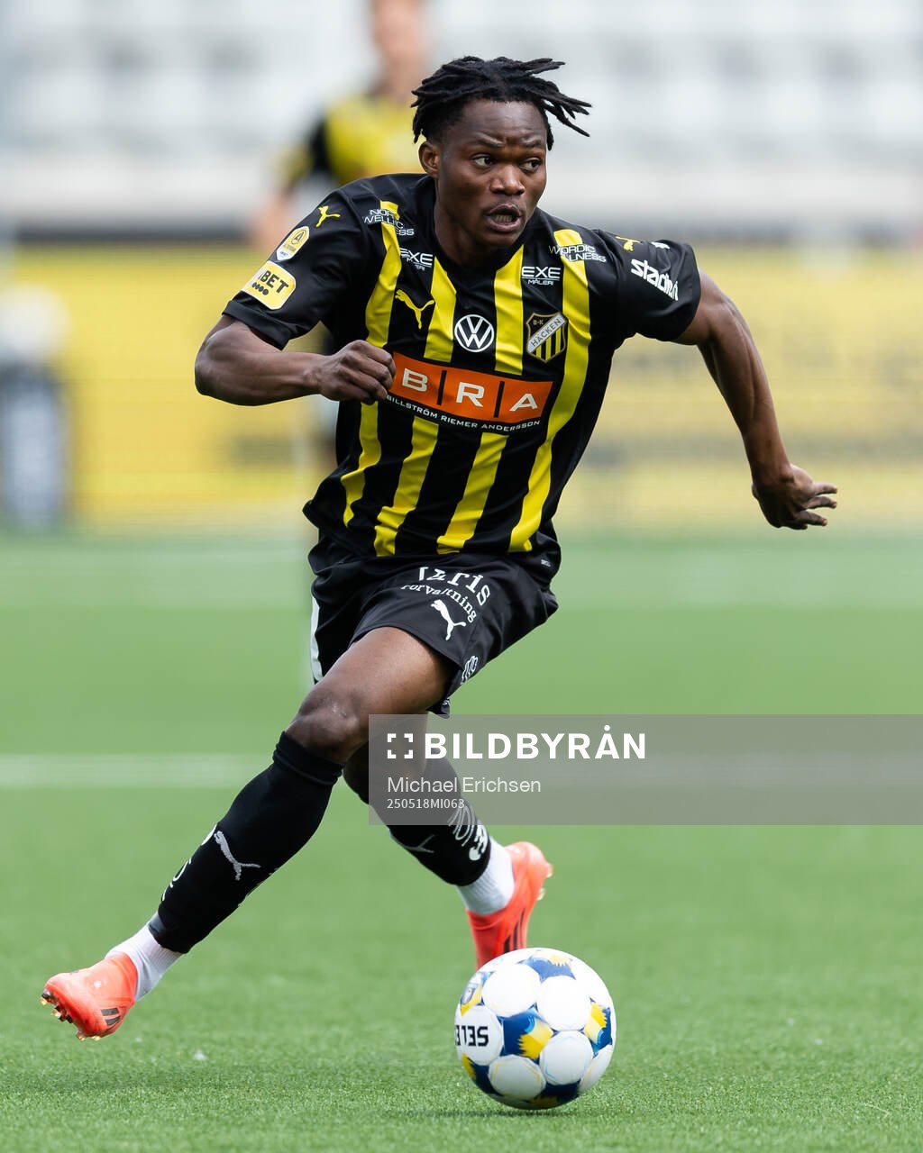 Häckens Severin Nioule under fotbollsmatchen i Allsvenskan mellan Häcken och Värnamo den 18 maj 2025 i Göteborg. 