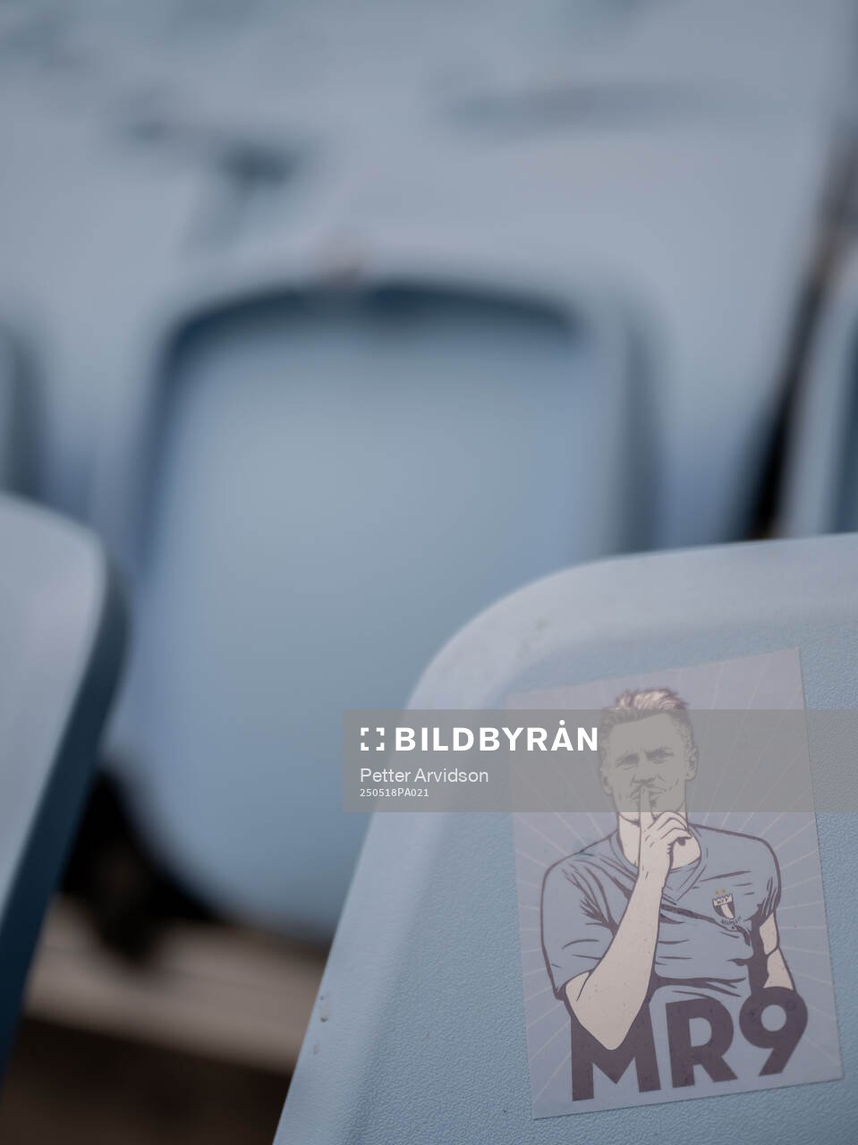 Klistermärken på Eleda Stadion inför fotbollsmatchen i Allsvenskan mellan Malmö FF och Halmstad den 18 maj 2025 i Malmö. 