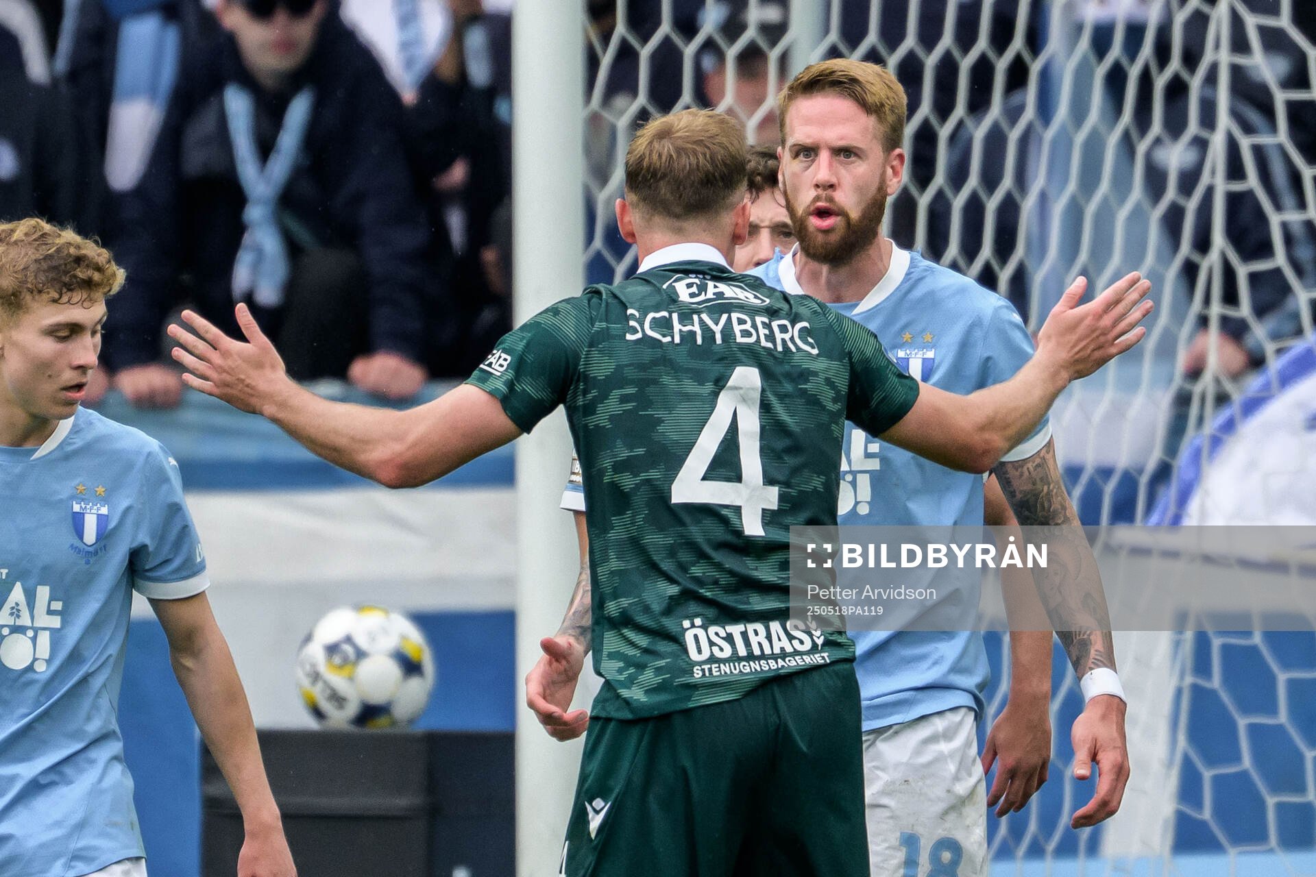 Halmstads Filip Schyberg och Malmö FFs Pontus Jansson
