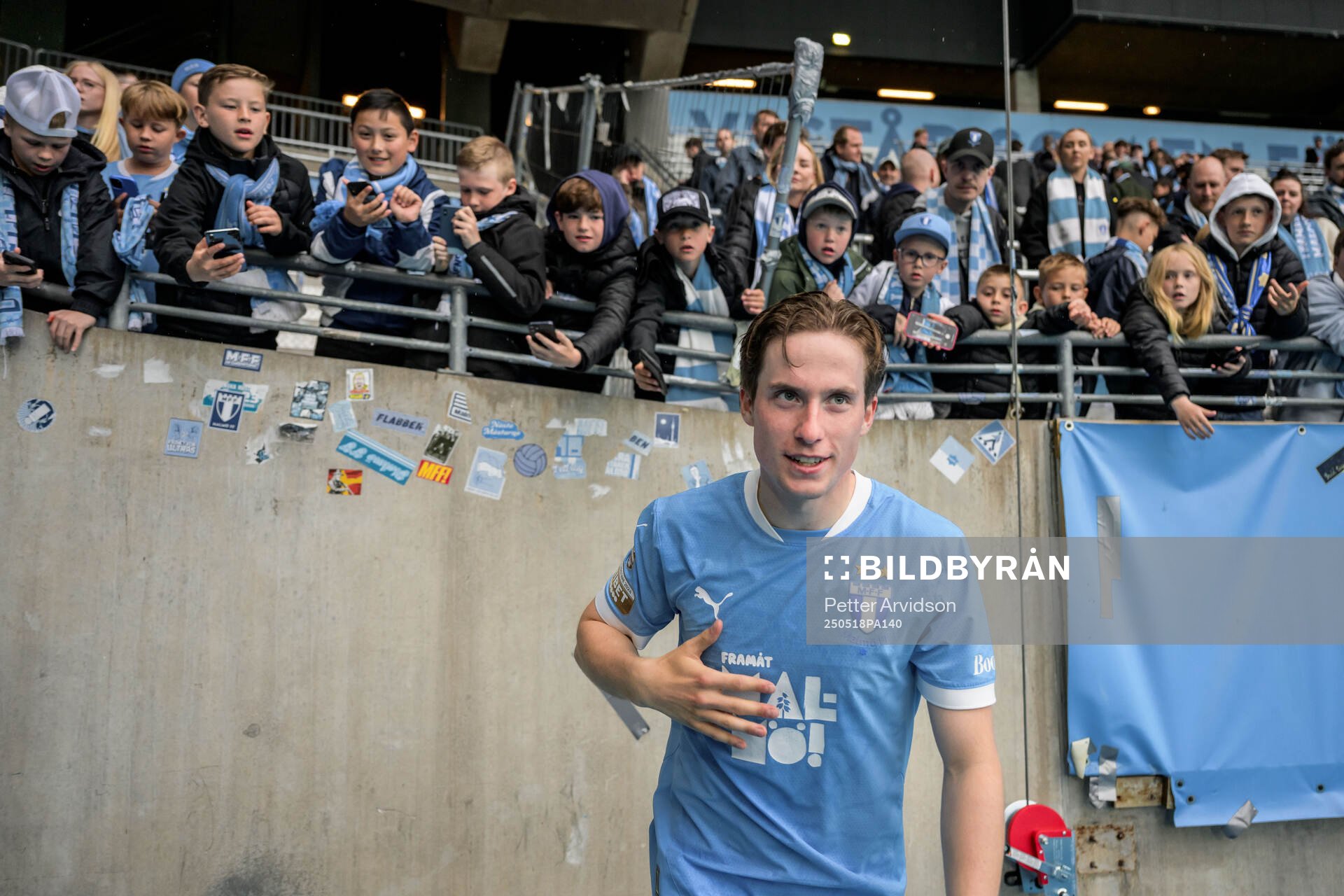 Malmö FFs Johan Karlsson efter fotbollsmatchen i Allsvenskan mellan Malmö FF och Halmstad den 18 maj 2025 i Malmö. 