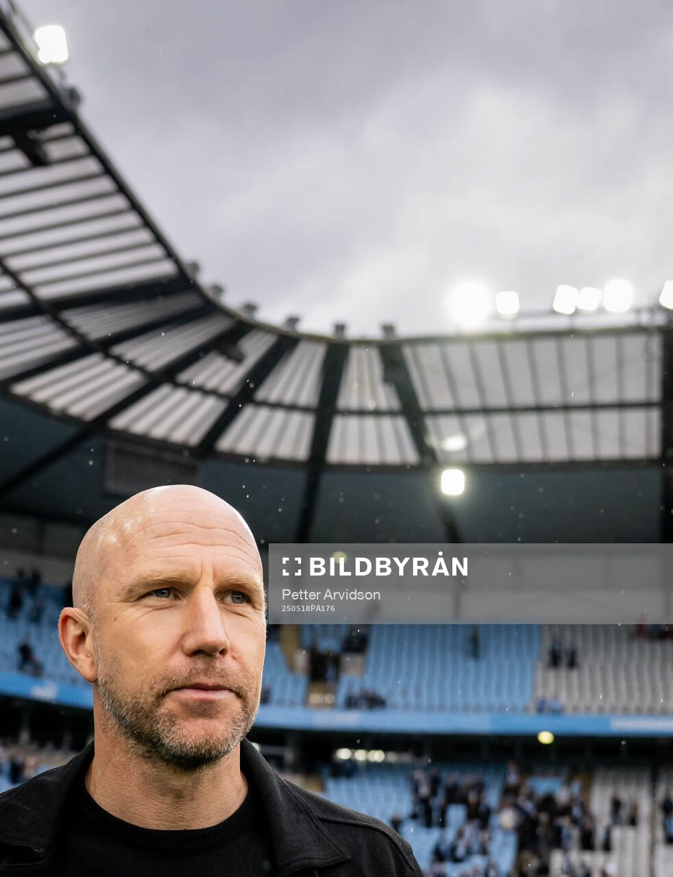 Malmö FFs tränare Henrik Rydström efter fotbollsmatchen i Allsvenskan mellan Malmö FF och Halmstad den 18 maj 2025 i Malmö. 