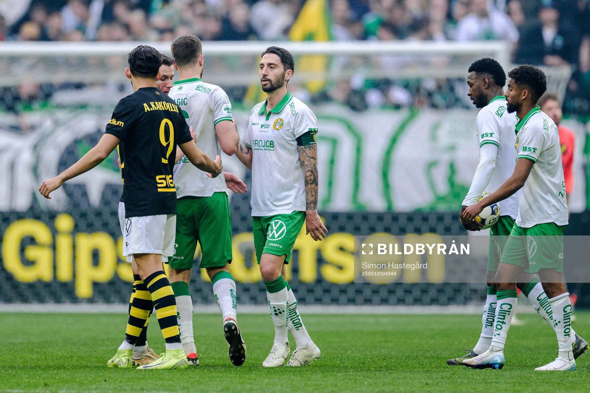 Hammarbys Nahir Besara efter fotbollsmatchen i Allsvenskan mellan AIK och Hammarby den 18 maj 2025 i Stockholm. 