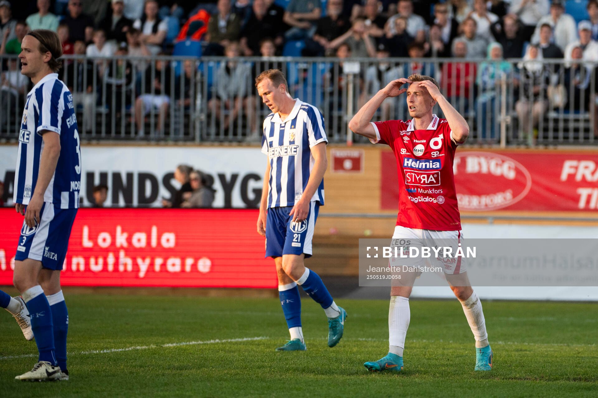 Degerfors Sebastian Ohlsson under fotbollsmatchen i Allsvenskan mellan Degerfors och IFK Göteborg den 19 maj 2025 i Degerfors. 