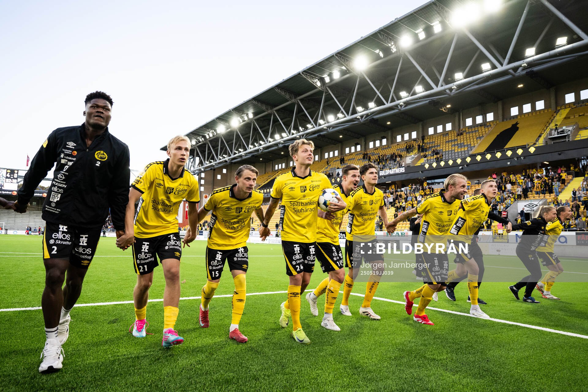 Elfsborgs spelare jublar