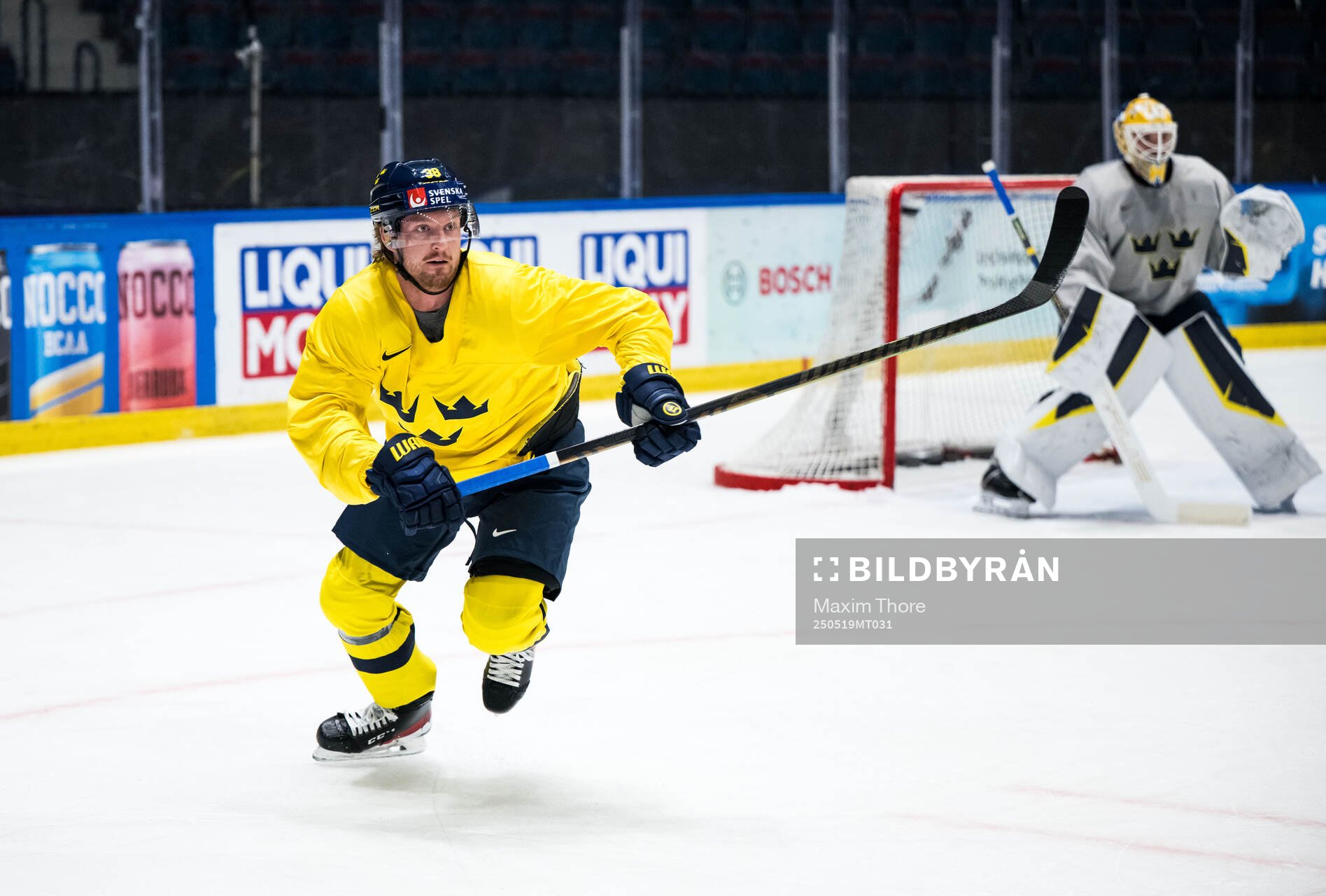 Rasmus Sandin of Sweden at a practice session