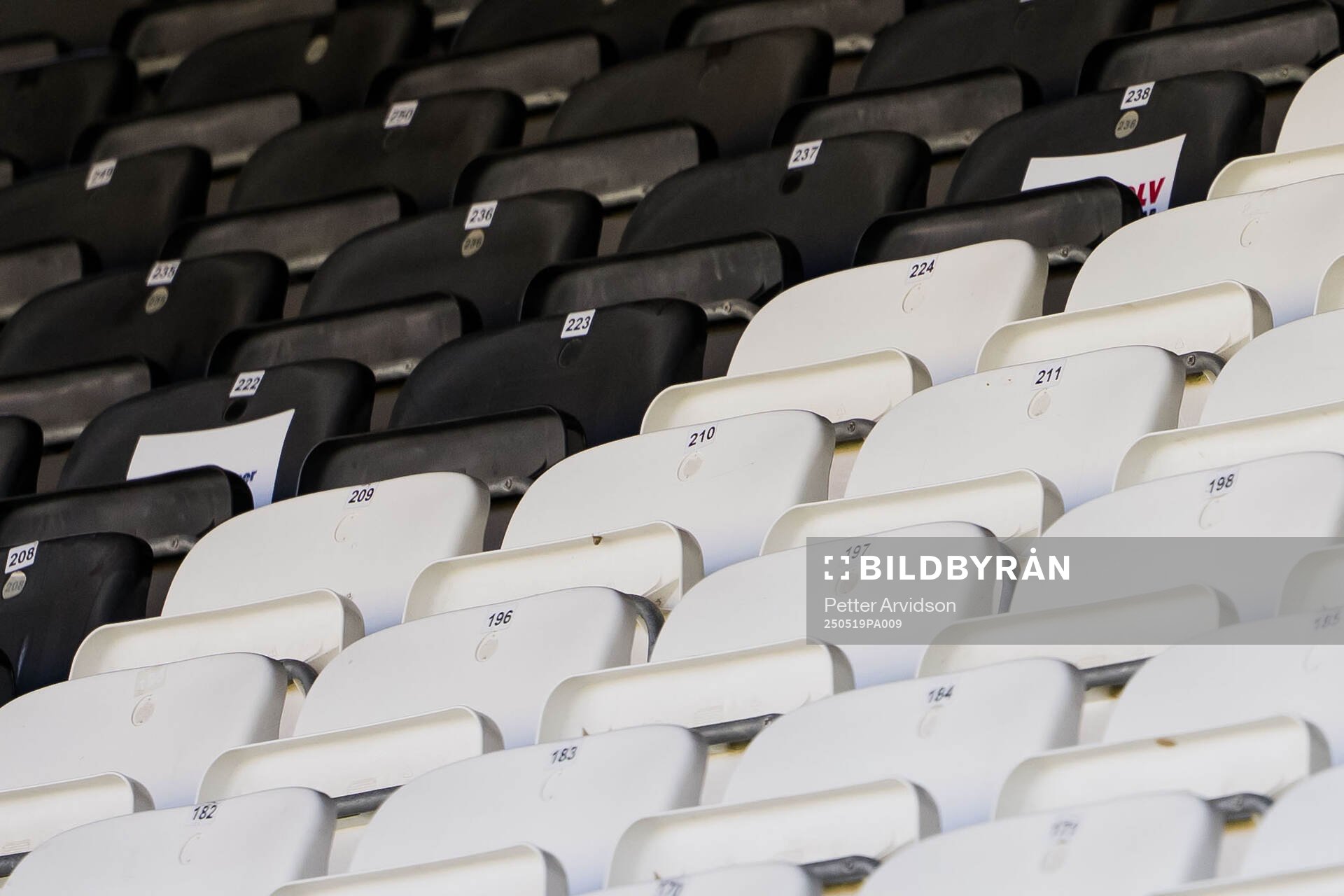 Läktarstolar på Landskrona IP inför fotbollsmatchen i Superettan mellan Landskrona och Helsingborg den 19 maj 2025 i Landskrona. 