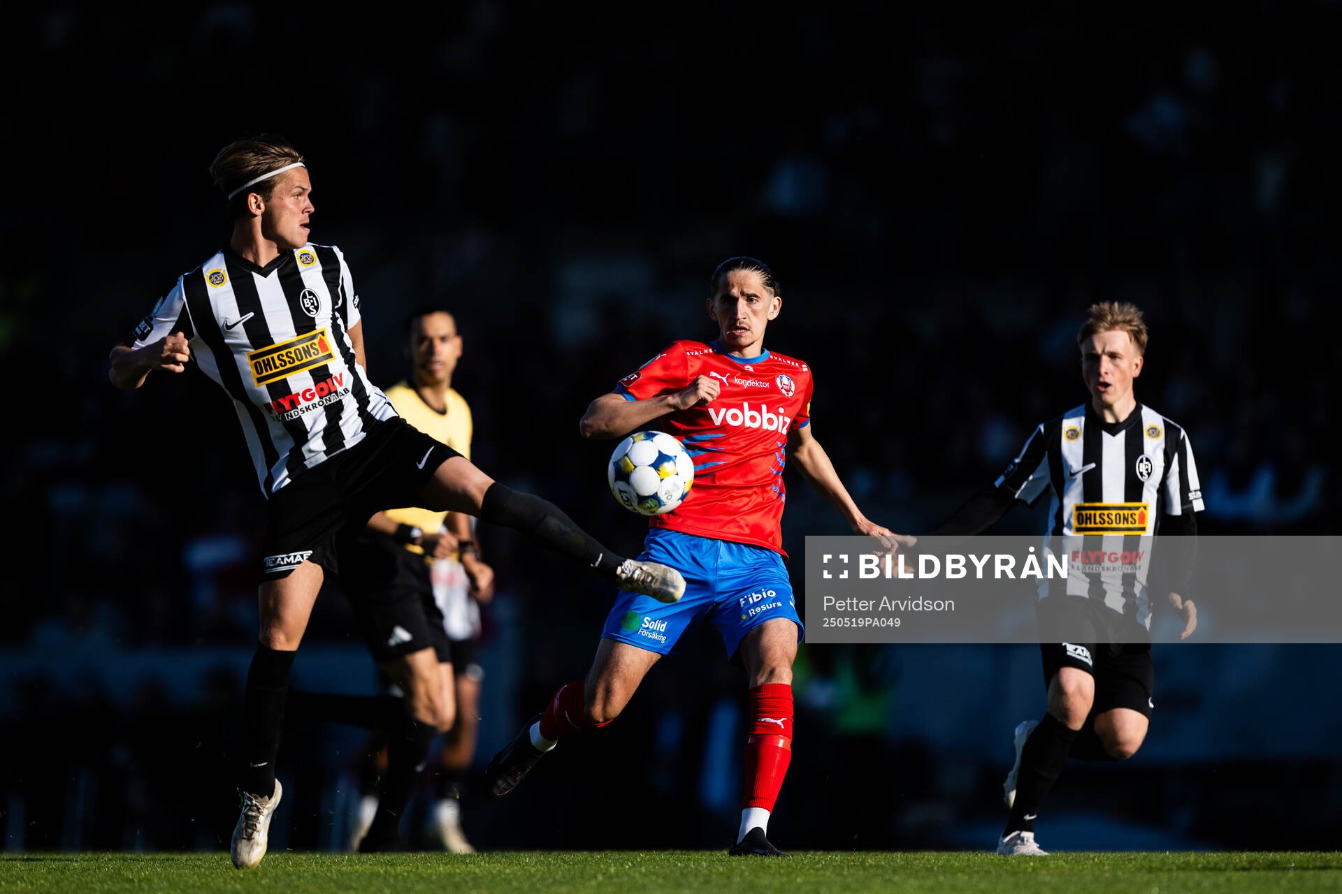 Landskronas Victor Karlsson och Helsingborgs Ervin Gigovic