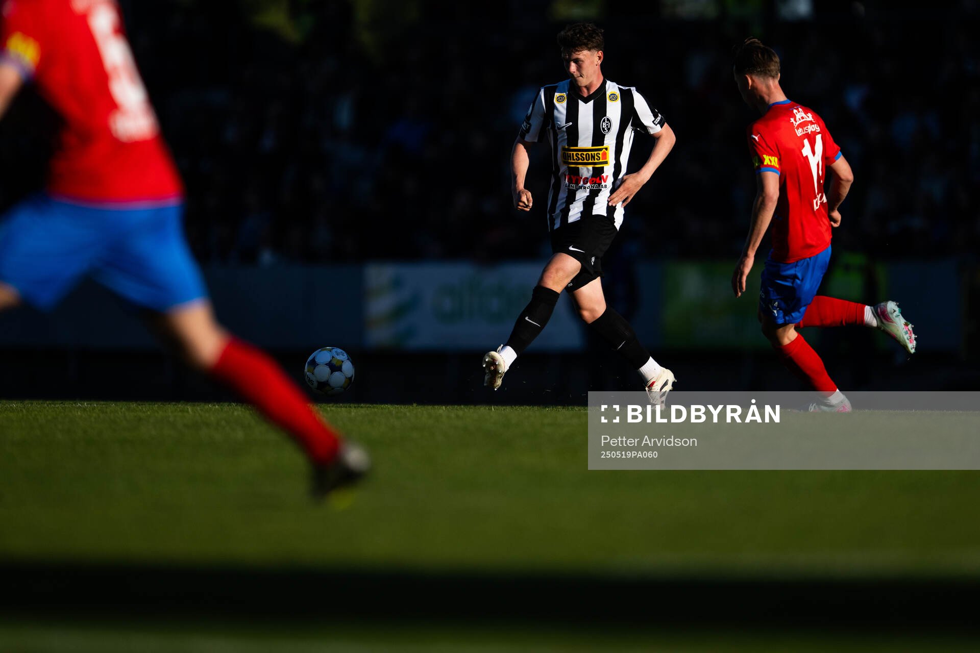 Landskronas Max Nilsson under fotbollsmatchen i Superettan mellan Landskrona och Helsingborg den 19 maj 2025 i Landskrona. 
