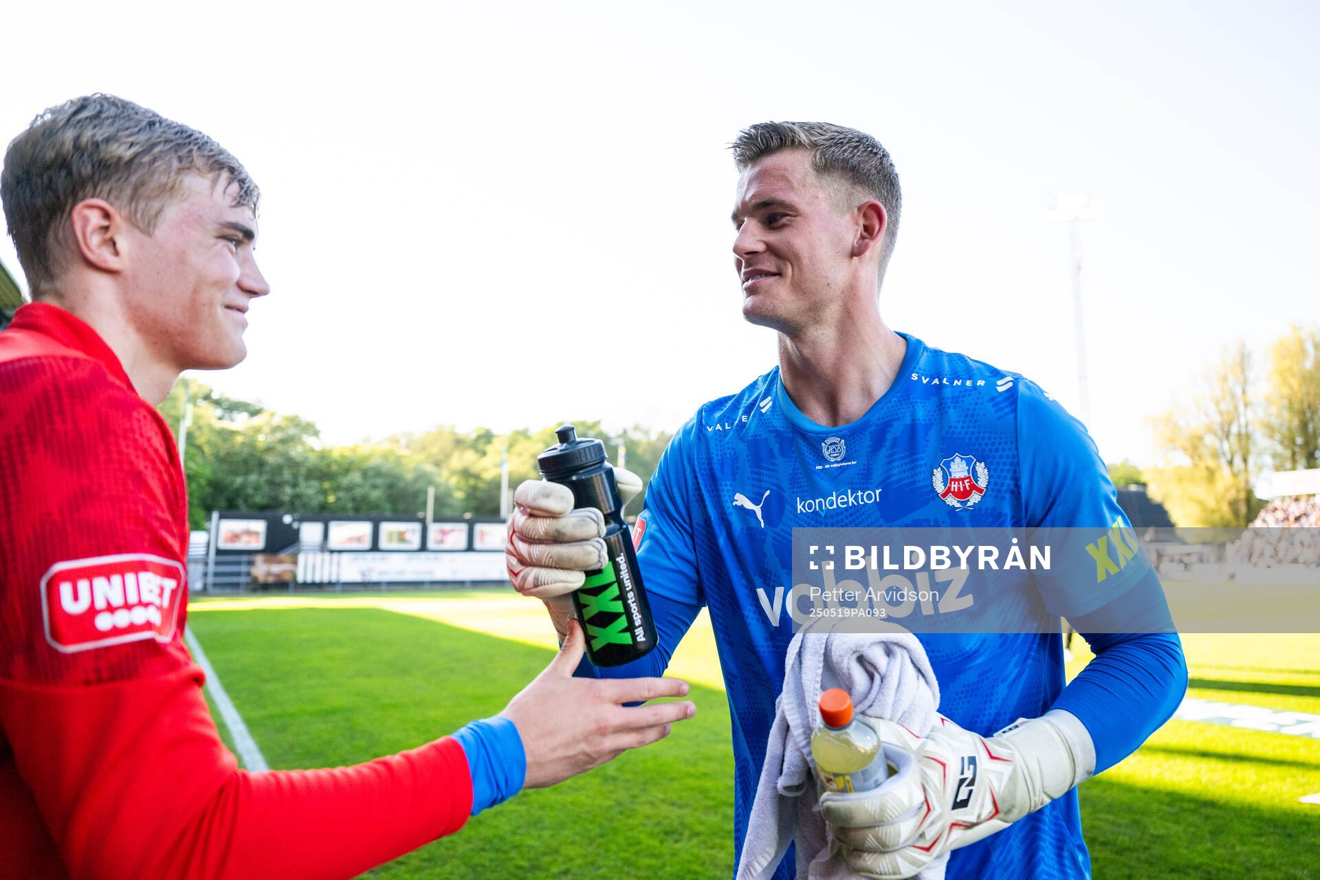 Helsingborgs målvakt Johan Brattberg inför fotbollsmatchen i Superettan mellan Landskrona och Helsingborg den 19 maj 2025 i Landskrona.