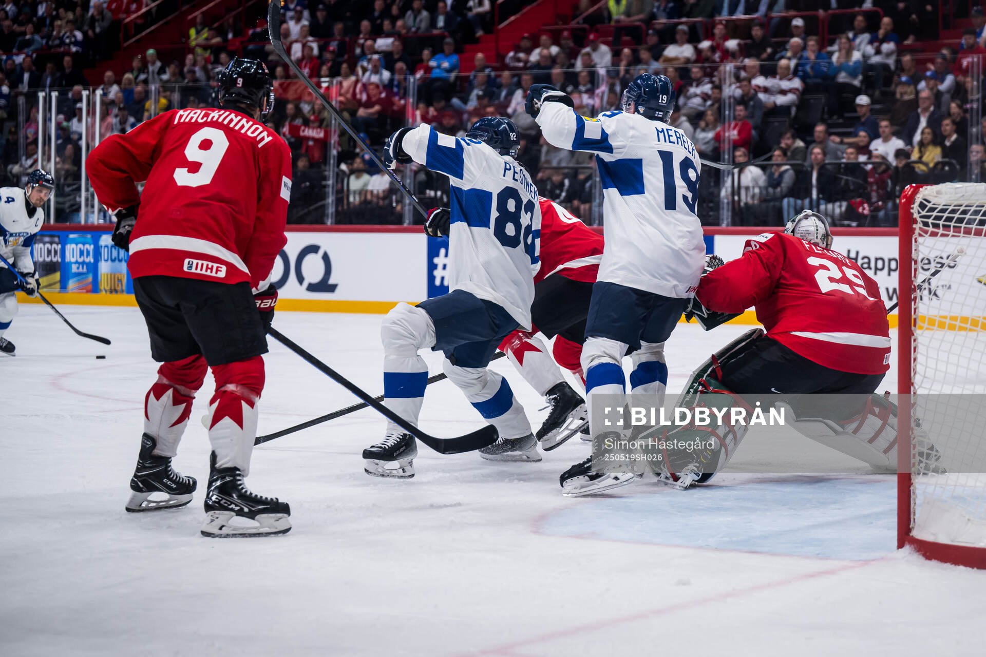 Harri Pesonen and Waltteri Merelä of Finland compete for