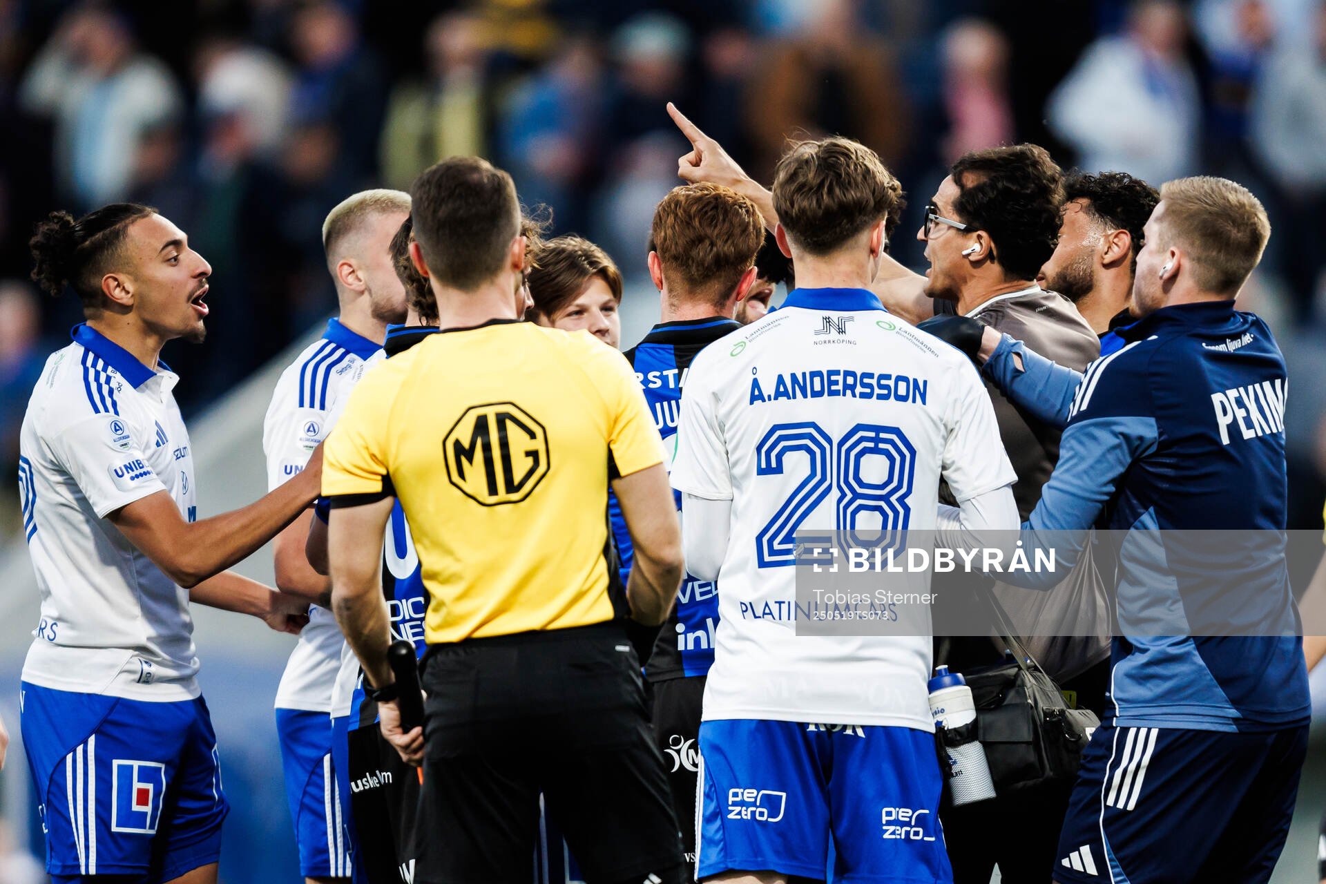 Sirius målvaktstränare Karim Fegrouch efter fotbollsmatchen i Allsvenskan mellan Sirius och IFK Norrköping den 19 maj 2025 i Uppsala.