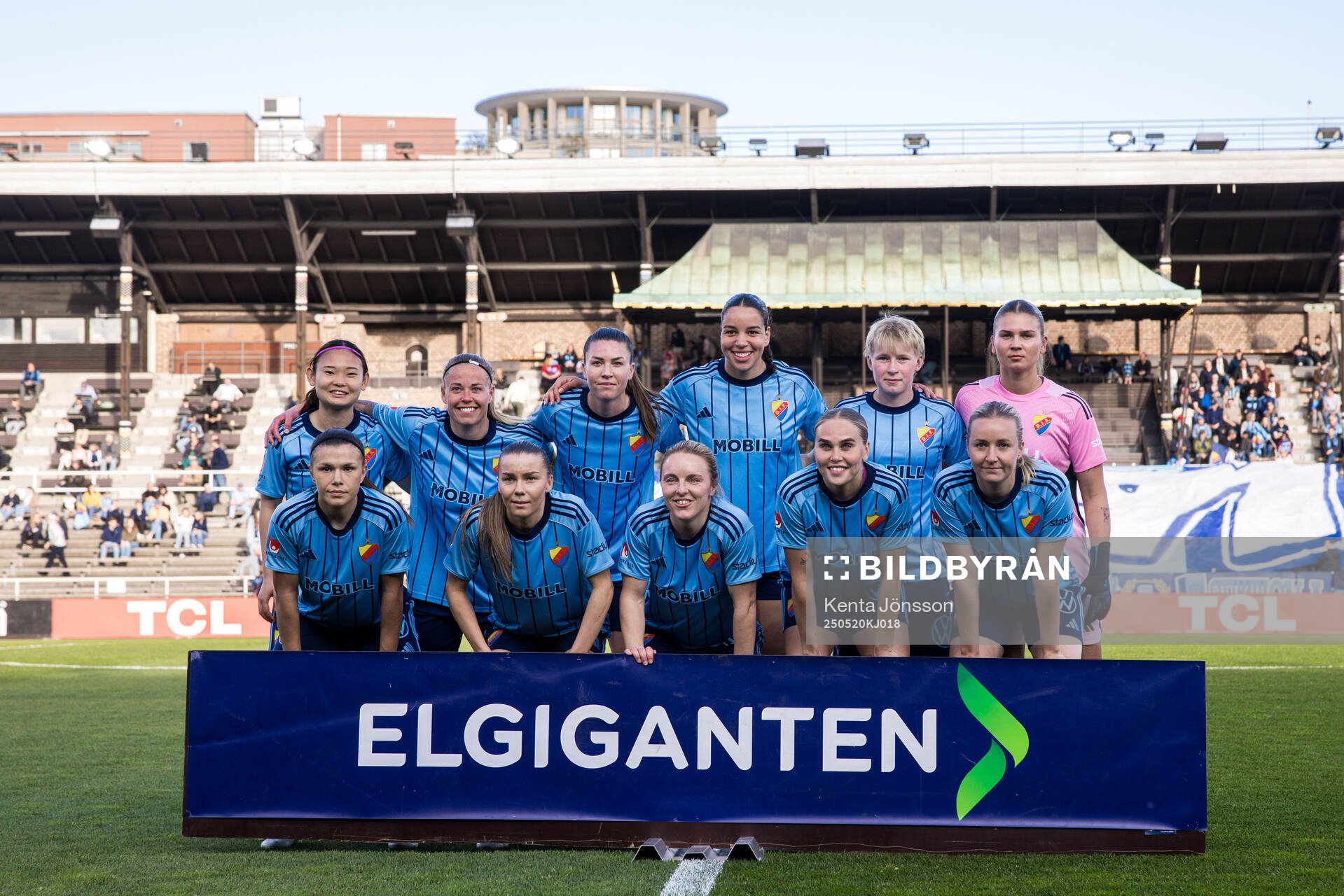 Djurgårdens startelva inför fotbollsmatchen i Damallsvenskan mellan Djurgården och AIK den 20 maj 2025 i Stockholm. 
