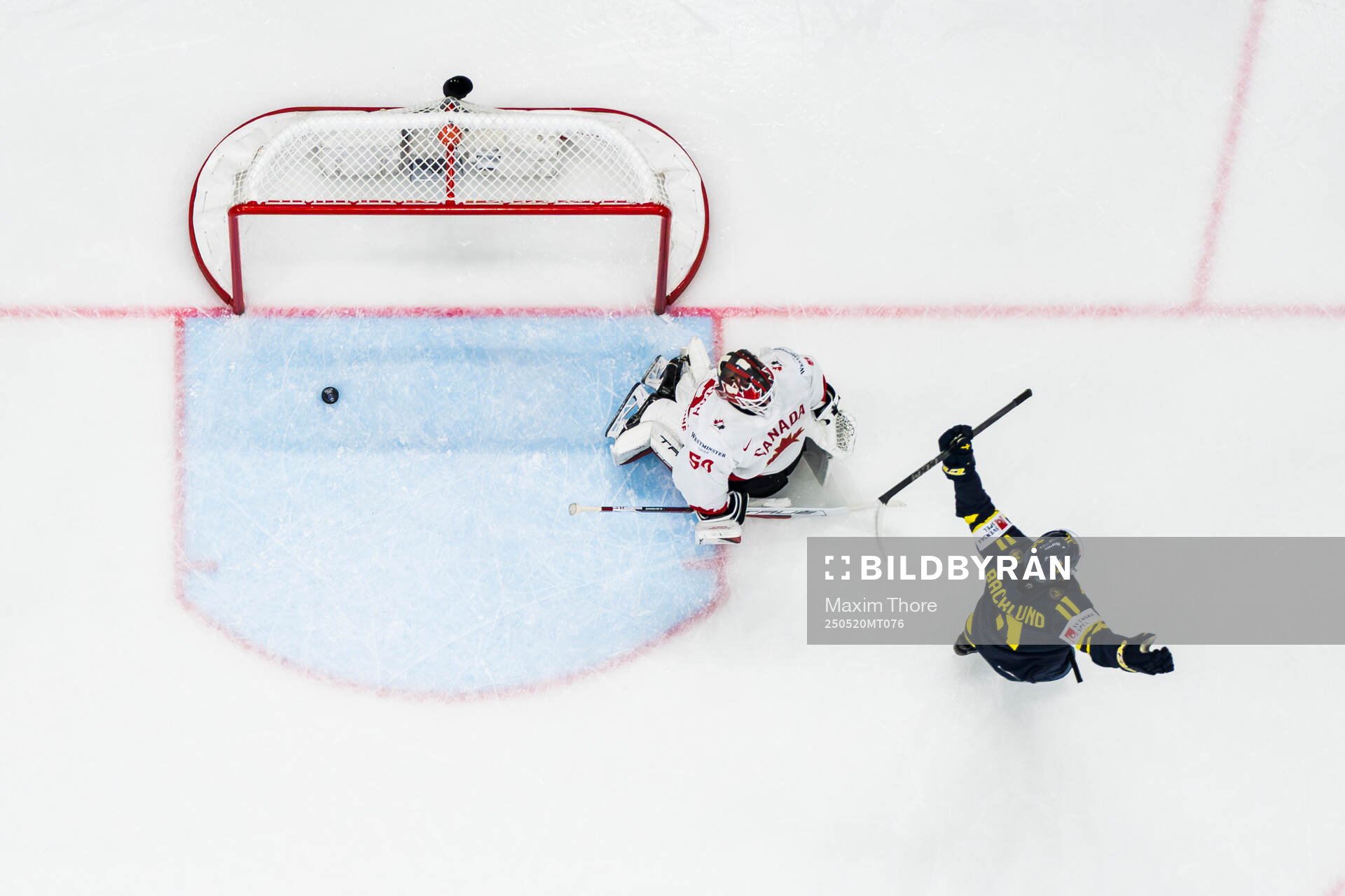 Mikael Backlund of Sweden celebrates the 1-1 goal  in front