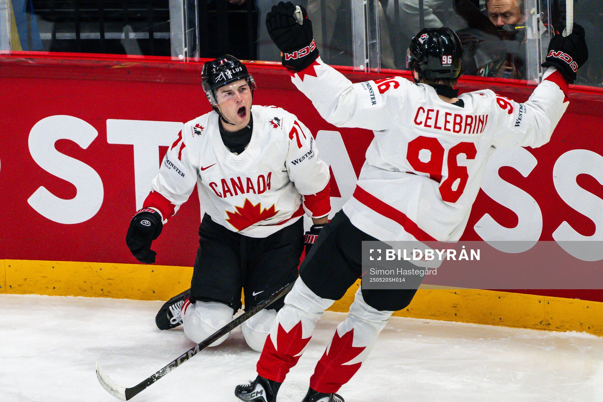 Tyson Foerster of Canada celebrates the 1-2 goal