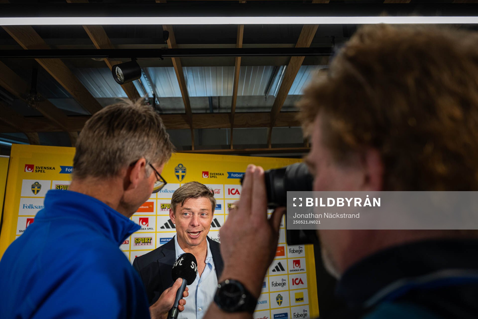 Jon Dahl Tomasson, head coach of the Swedish men's national football team during a press conference on May 21, 2025 in Stockholm. 