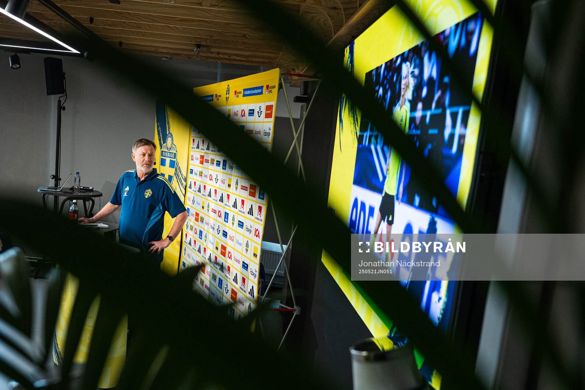 Head coach Peter Gerhardsson of the Swedish women's national football team at a press conference on May 21, 2025 in Stockholm. 