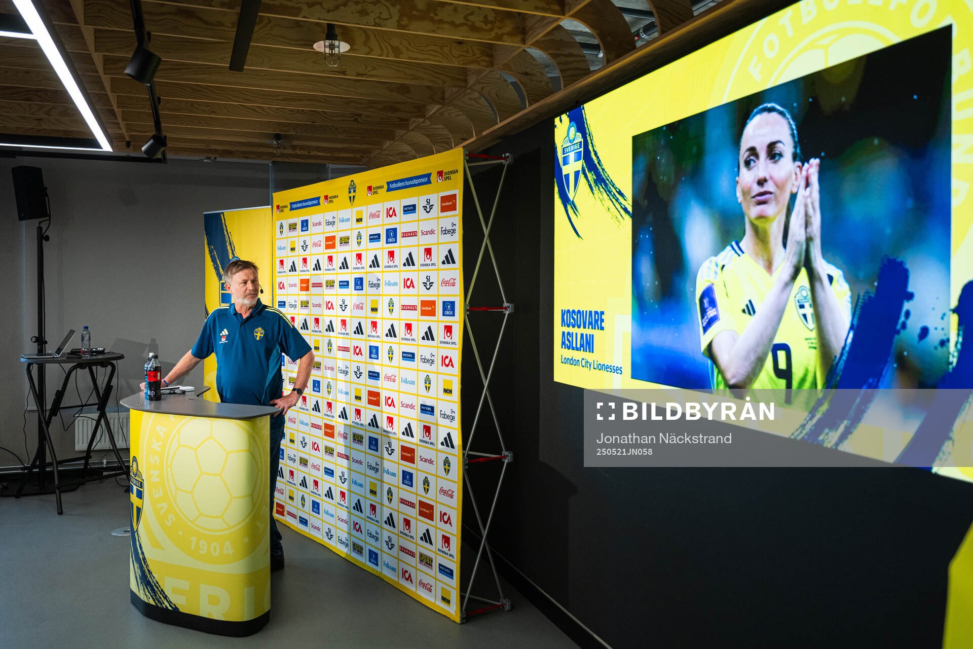 Head coach Peter Gerhardsson of the Swedish women's national football team at a press conference on May 21, 2025 in Stockholm. 
