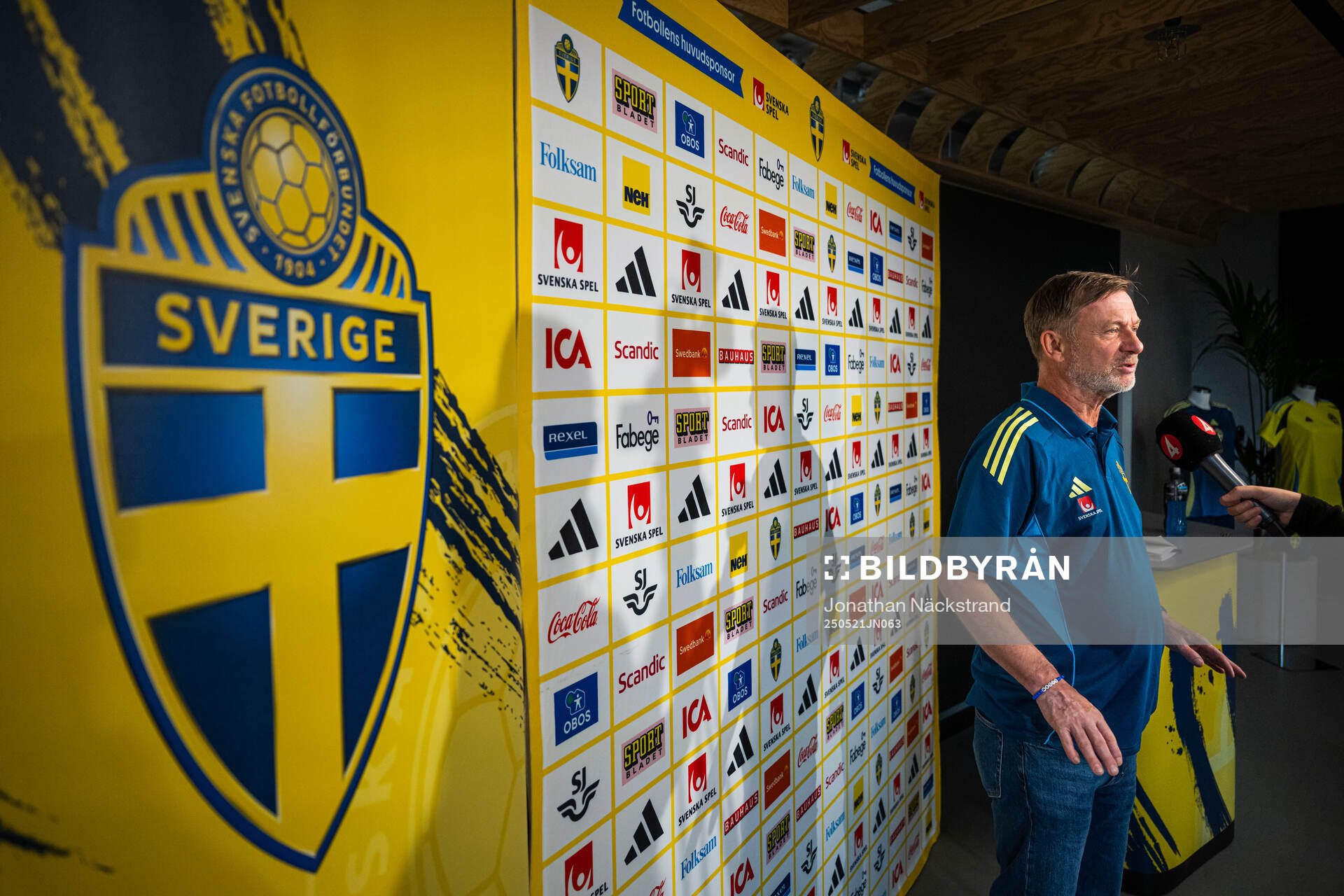 Head coach Peter Gerhardsson of the Swedish women's national football team at a press conference on May 21, 2025 in Stockholm. 