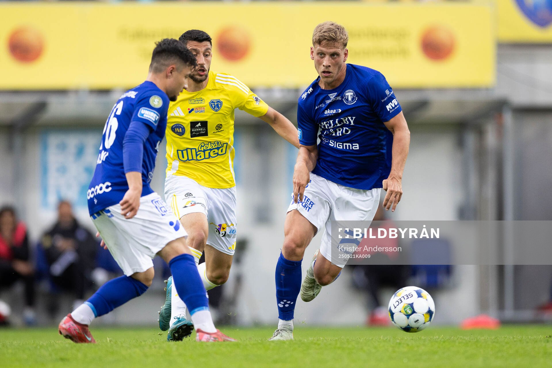 Trelleborgs Tobias Karlsson under fotbollsmatchen i Superettan mellan Falkenberg och Trelleborg den 21 maj 2025 i Falkenberg. 