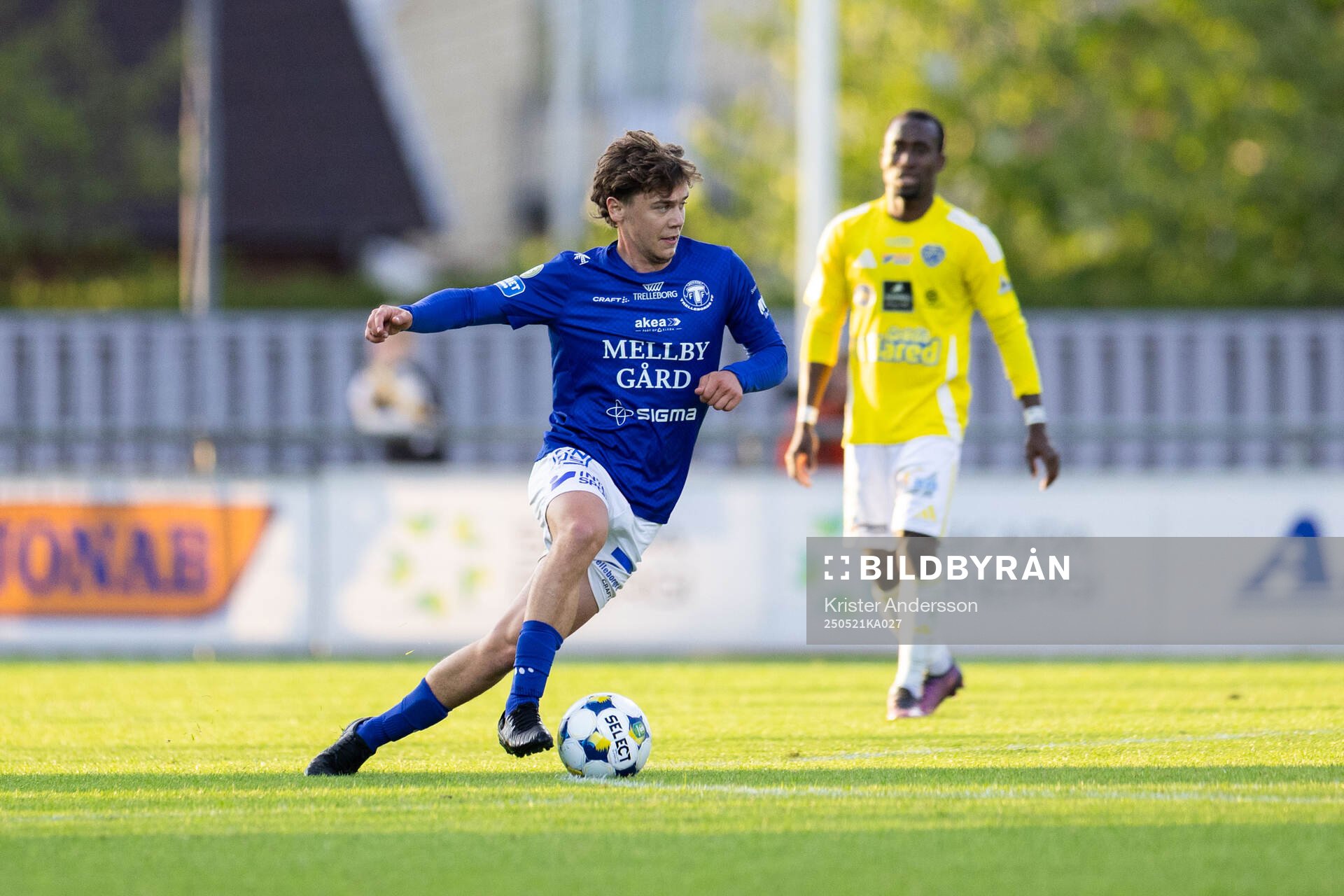 Trelleborgs Viktor Christiansson under fotbollsmatchen i Superettan mellan Falkenberg och Trelleborg den 21 maj 2025 i Falkenberg. 