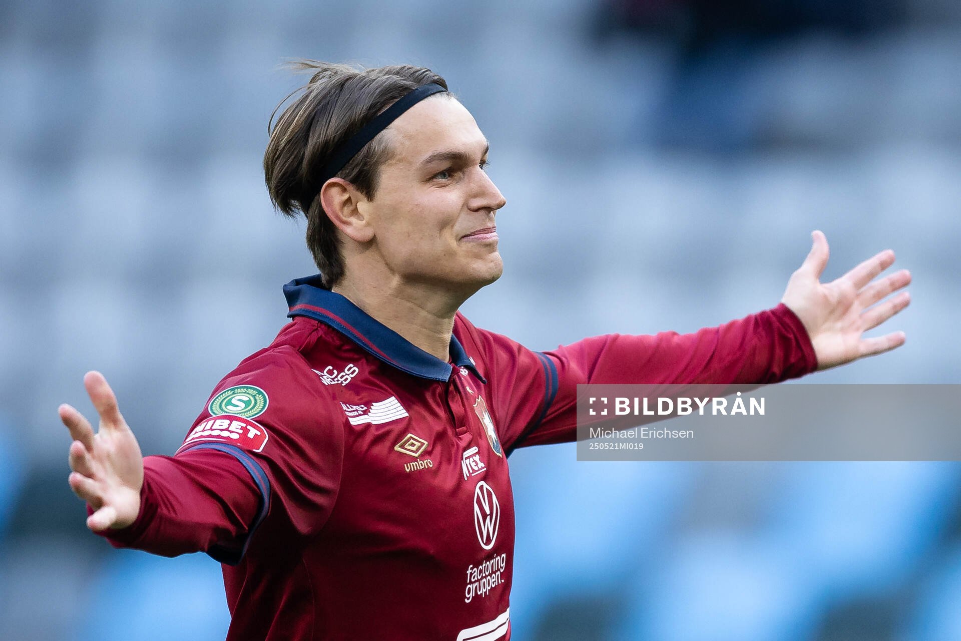 Örgrytes Noah Christoffersson jublar efter 3-0 under fotbollsmatchen i Superettan mellan Örgryte och Sandvikens IF den 21 maj 2025 i Göteborg.