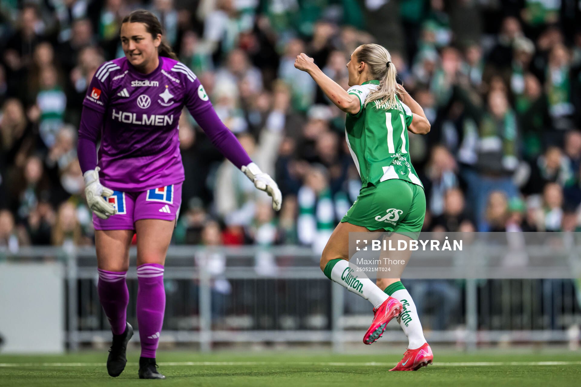 Hammarbys Ellen Wangerheim jublar efter 1-0 under finalen i Svenska Cupen mellan Hammarby och IFK Norrköping den 21 maj 2025 i Stockholm.