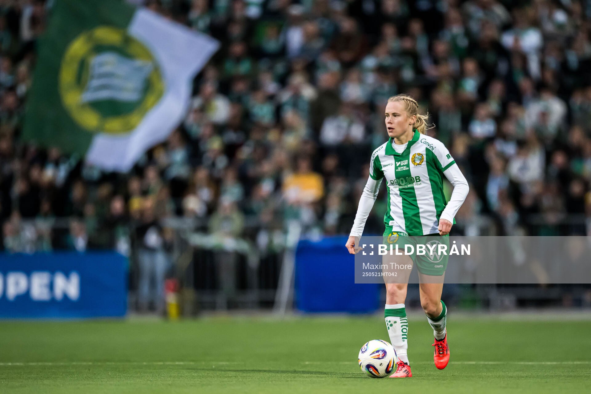 Hammarbys Julie Blakstad under finalen i Svenska Cupen mellan Hammarby och IFK Norrköping den 21 maj 2025 i Stockholm. 