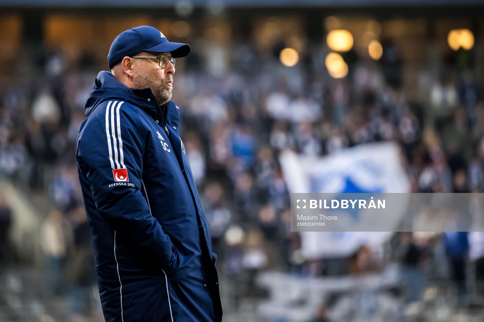 IFK Norrköpings tränare Stellan Carlsson under finalen i Svenska Cupen mellan Hammarby och IFK Norrköping den 21 maj 2025 i Stockholm.