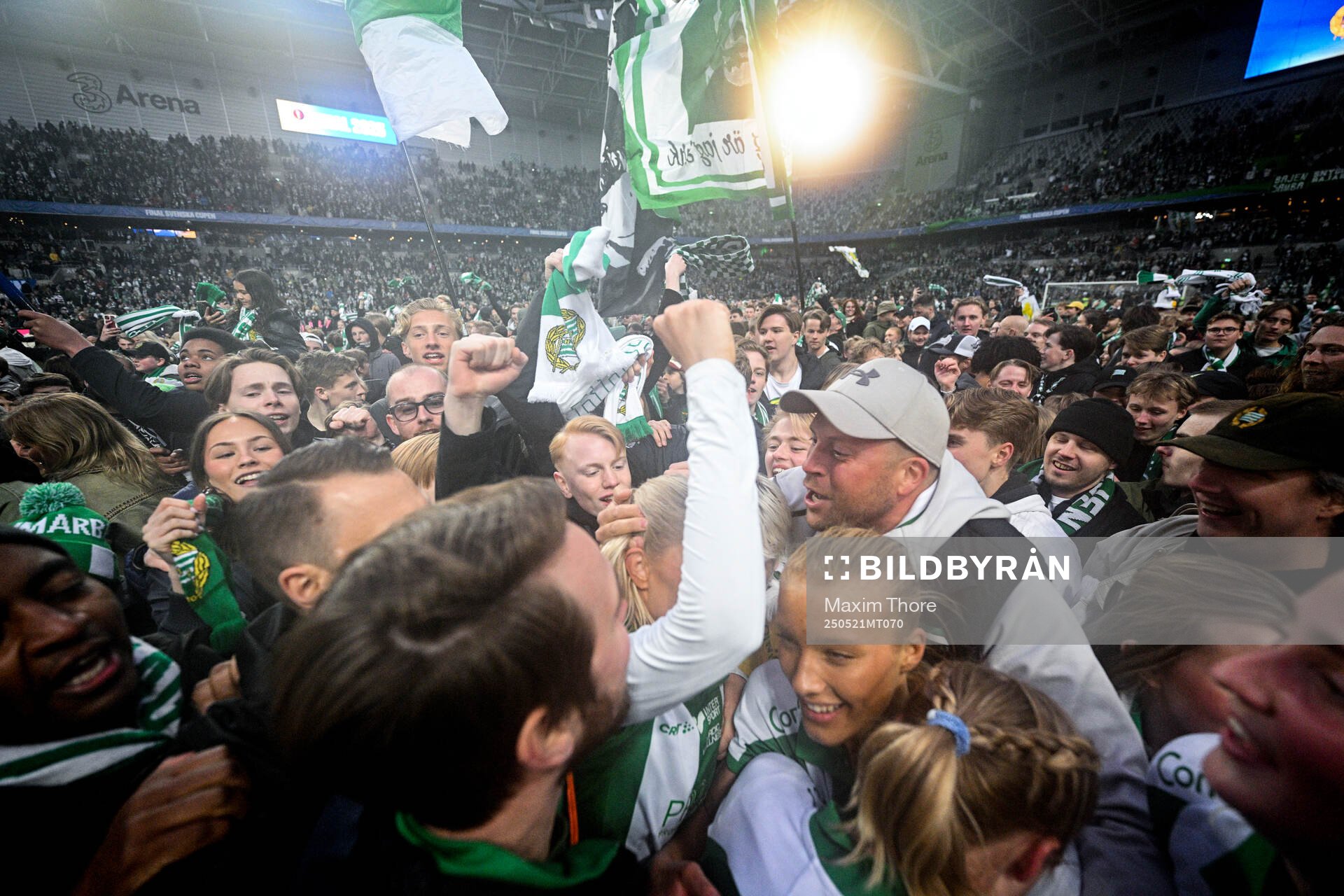 Hammarbys Smilla Holmberg jublar efter finalen i Svenska Cupen mellan Hammarby och IFK Norrköping den 21 maj 2025 i Stockholm.