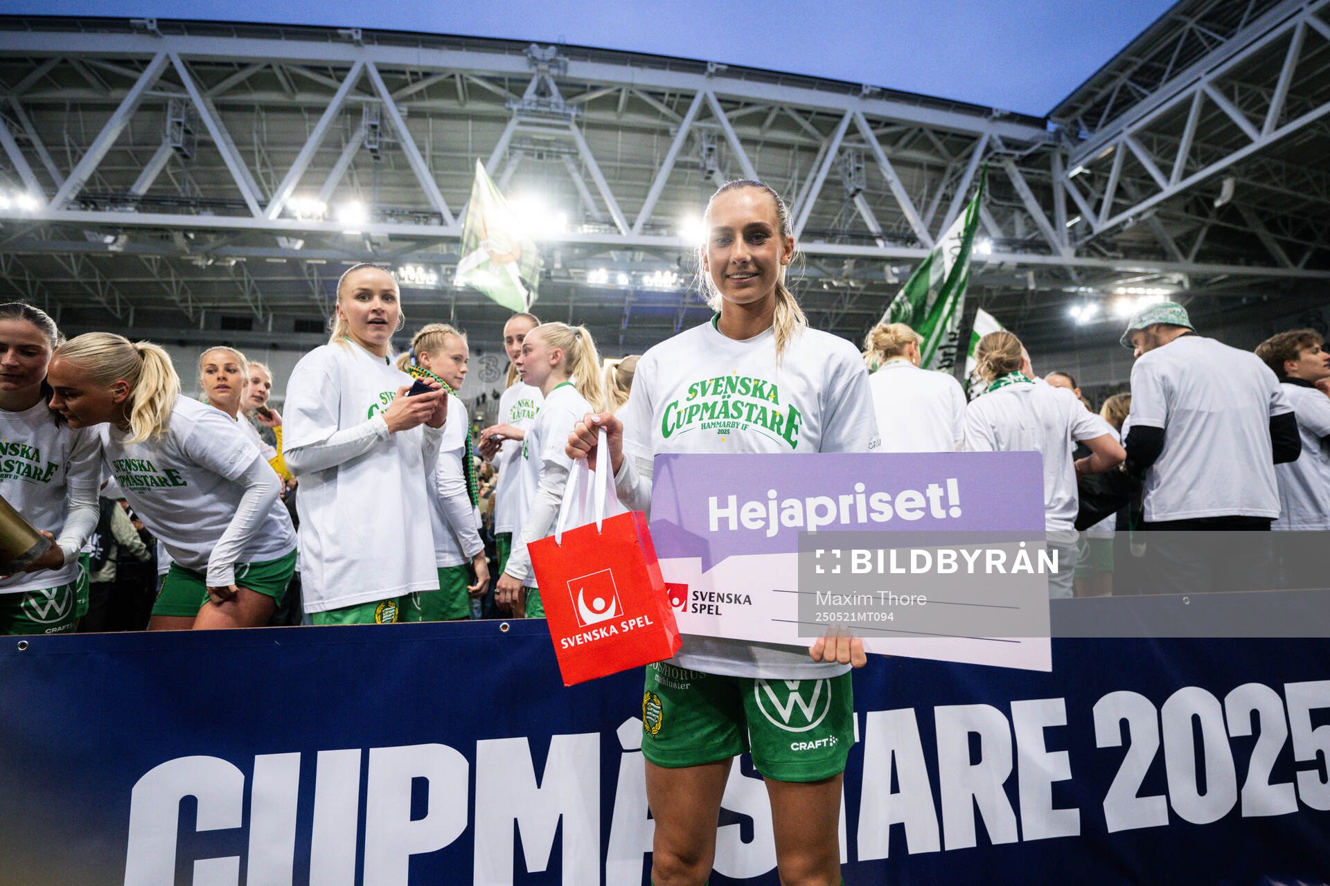 Hammarbys Ellen Wangerheim jublar med Hejapriset! efter finalen i Svenska Cupen mellan Hammarby och IFK Norrköping den 21 maj 2025 i Stockholm.