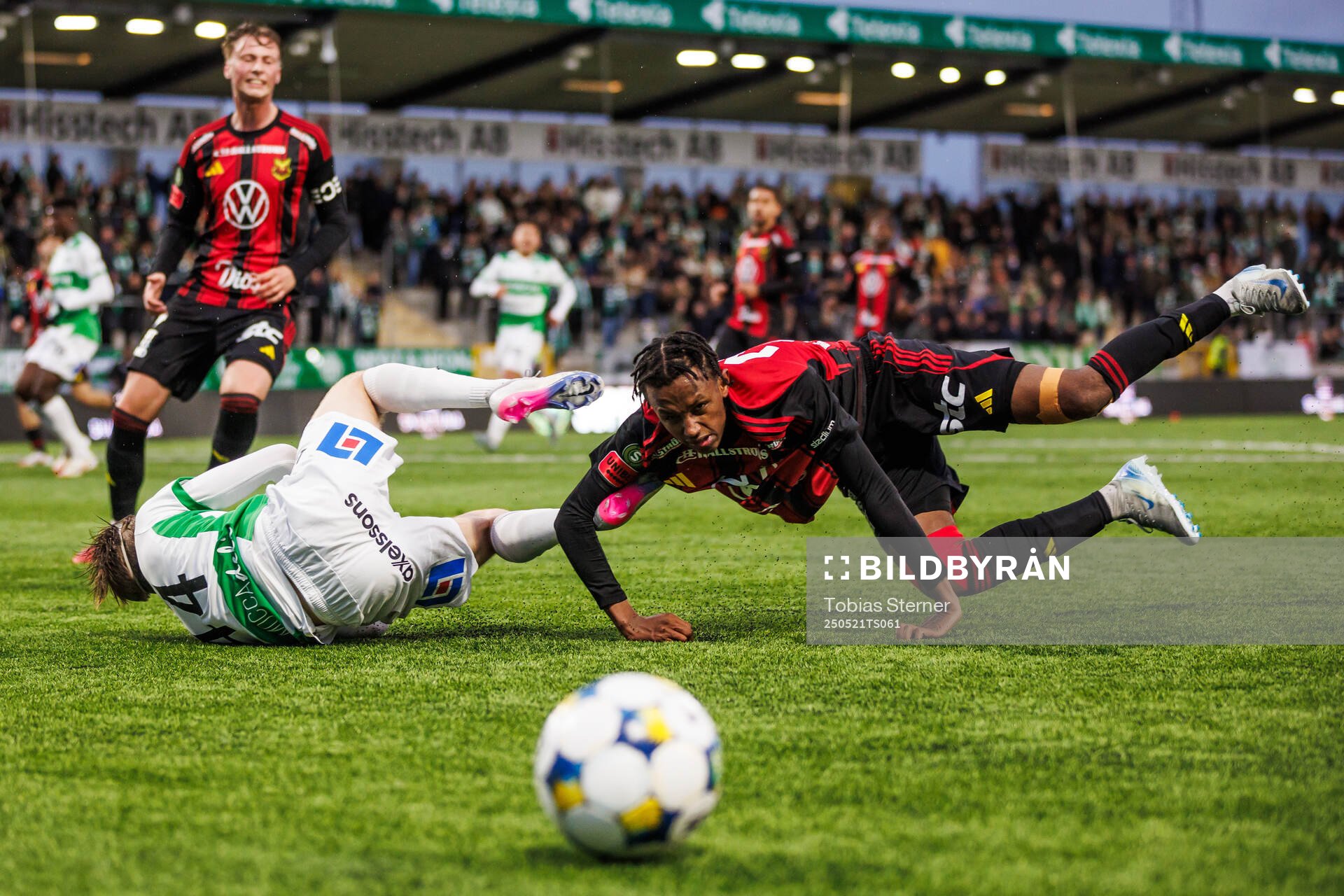 Västerås Max Larsson och Östersunds Eseg Yossief Worke