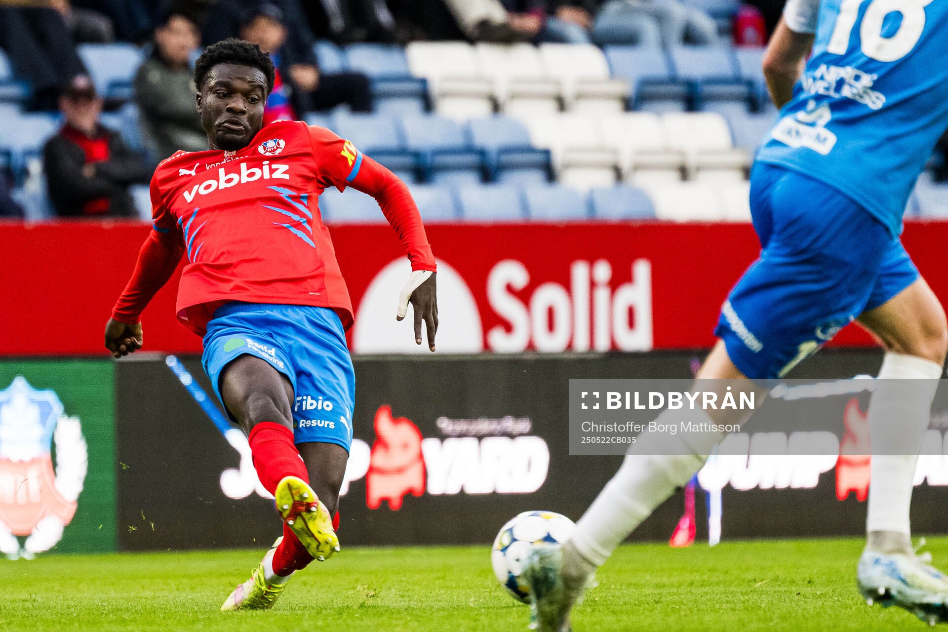 Helsingborgs Samuel Asoma under fotbollsmatchen i Superettan mellan Helsingborg och Oddevold den 22 maj 2025 i Helsingborg.