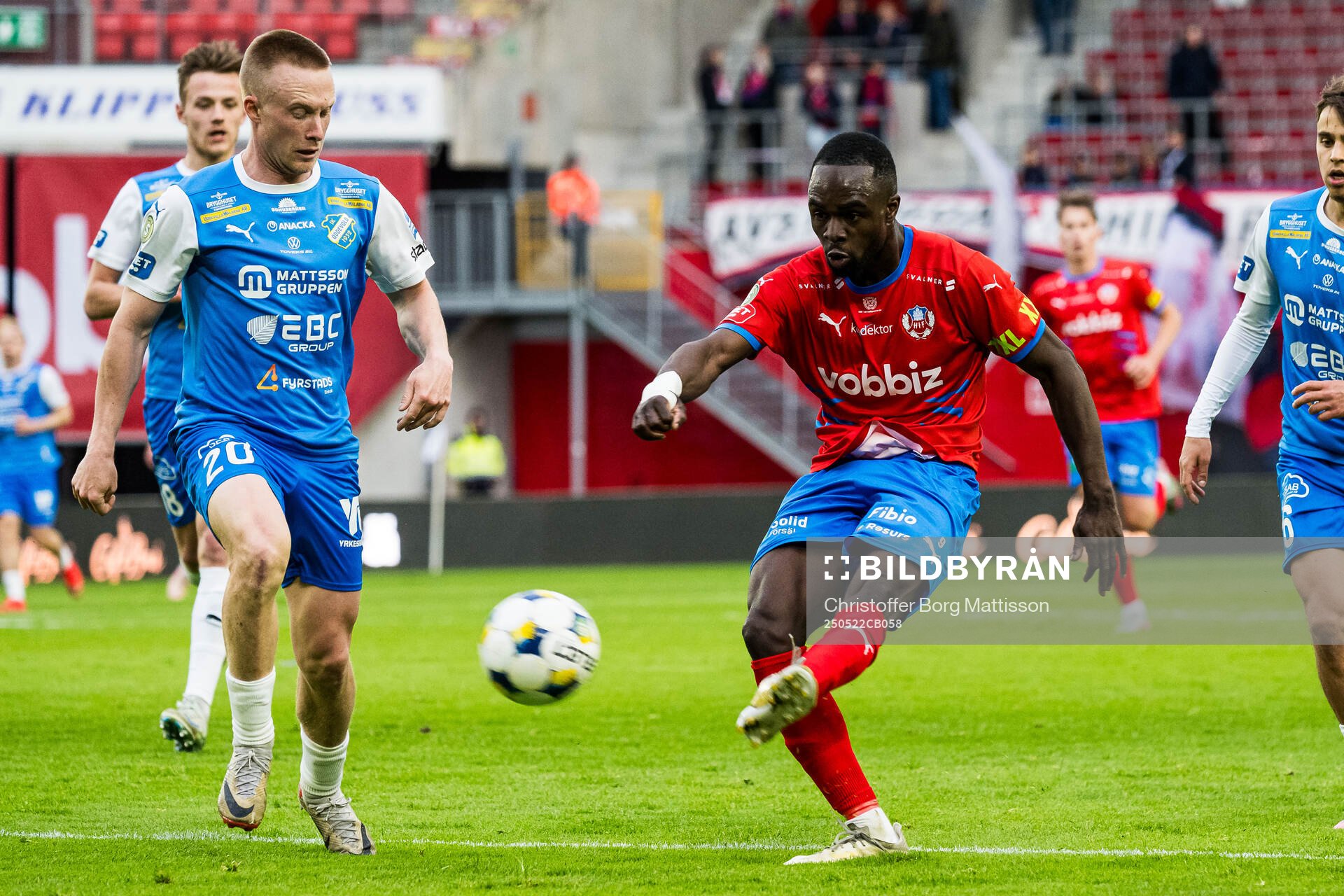 Helsingborgs Adam Akimey under fotbollsmatchen i Superettan mellan Helsingborg och Oddevold den 22 maj 2025 i Helsingborg. 