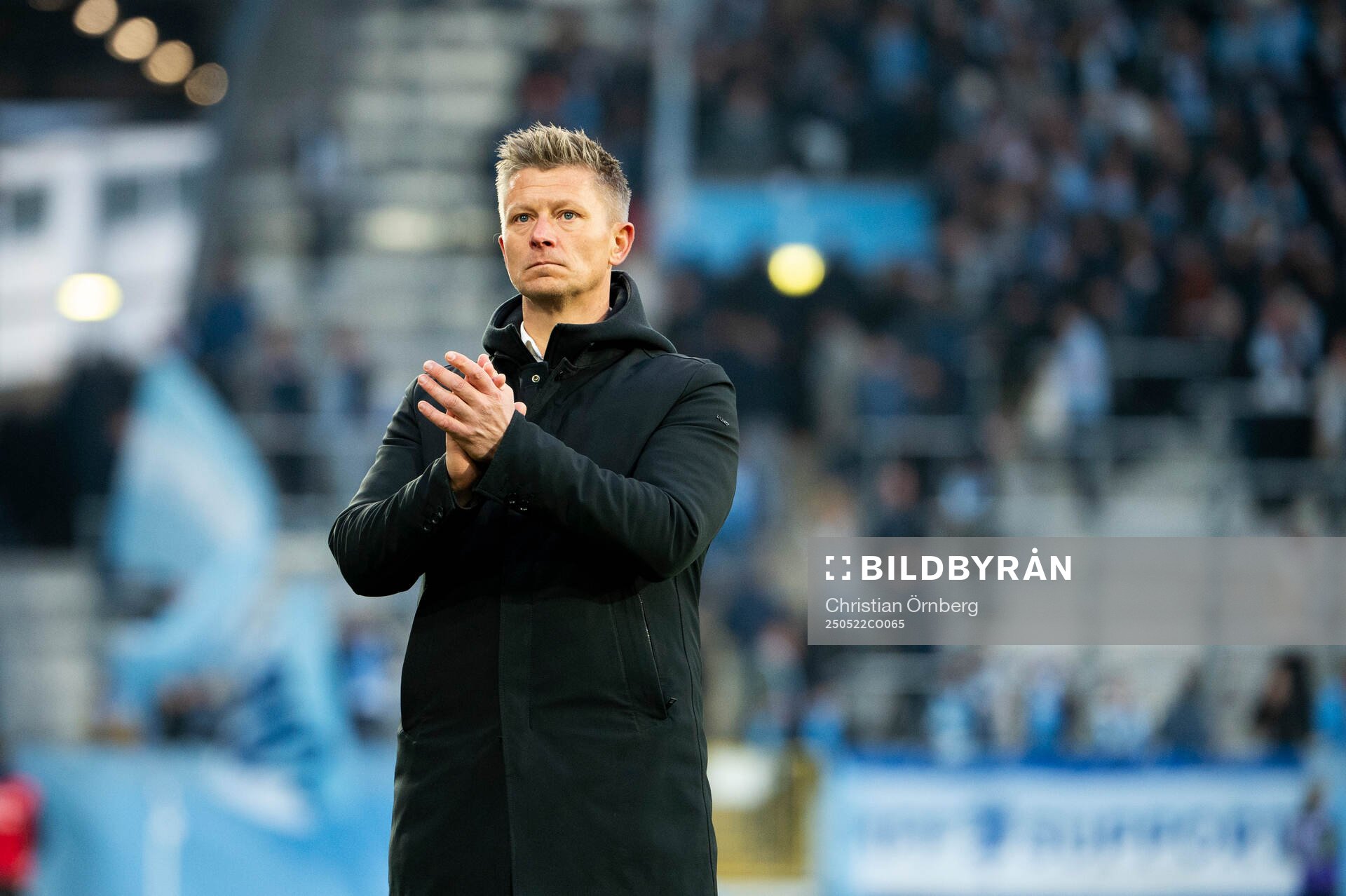 AIKs tränare Mikkjal Thomassen efter fotbollsmatchen i Allsvenskan mellan Malmö FF och AIK den 22 maj 2025 i Malmö. 