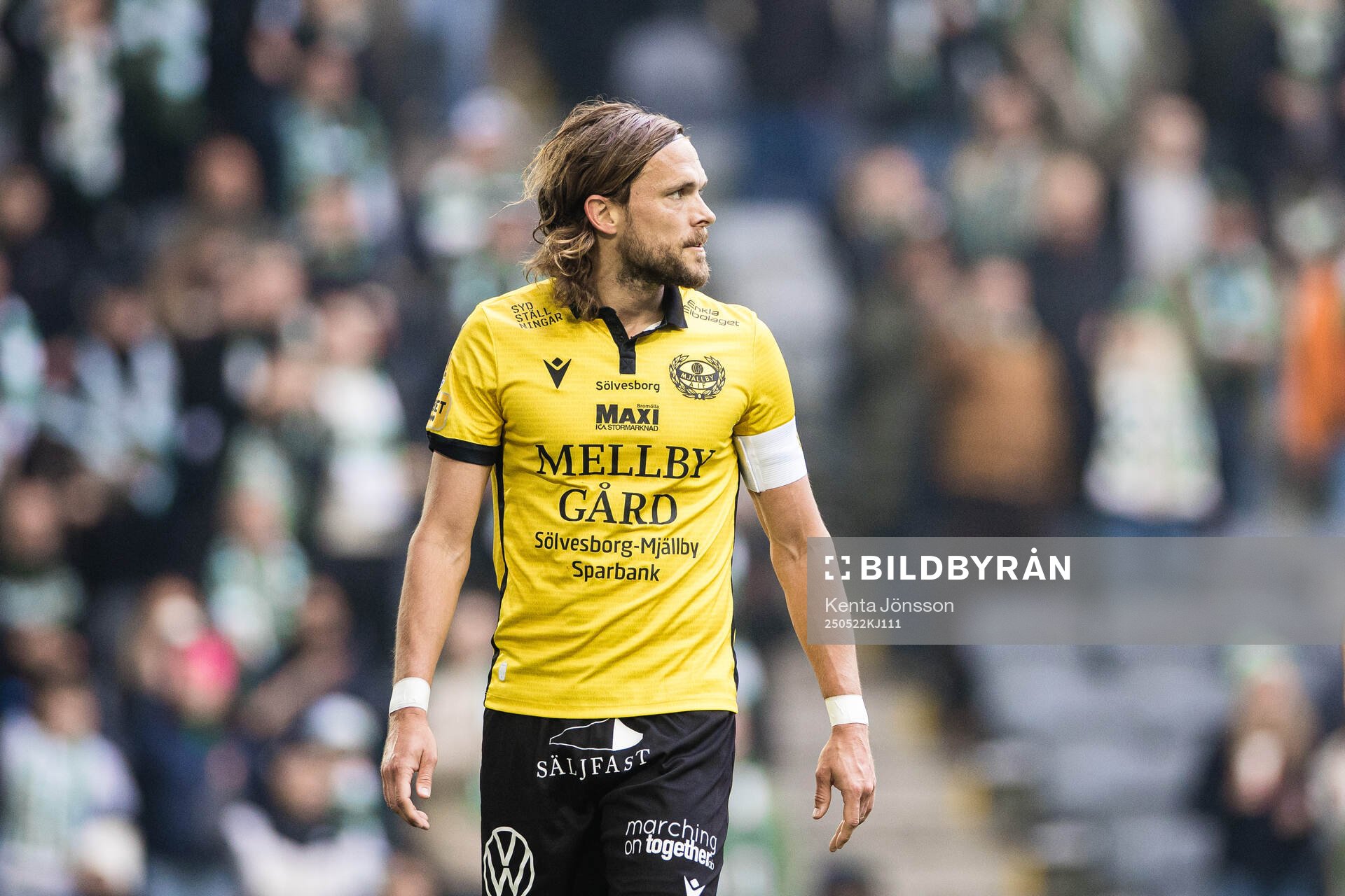 Mjällbys Tom Pettersson under fotbollsmatchen i Allsvenskan mellan Hammarby och Mjällby den 22 maj 2025 i Stockholm. 