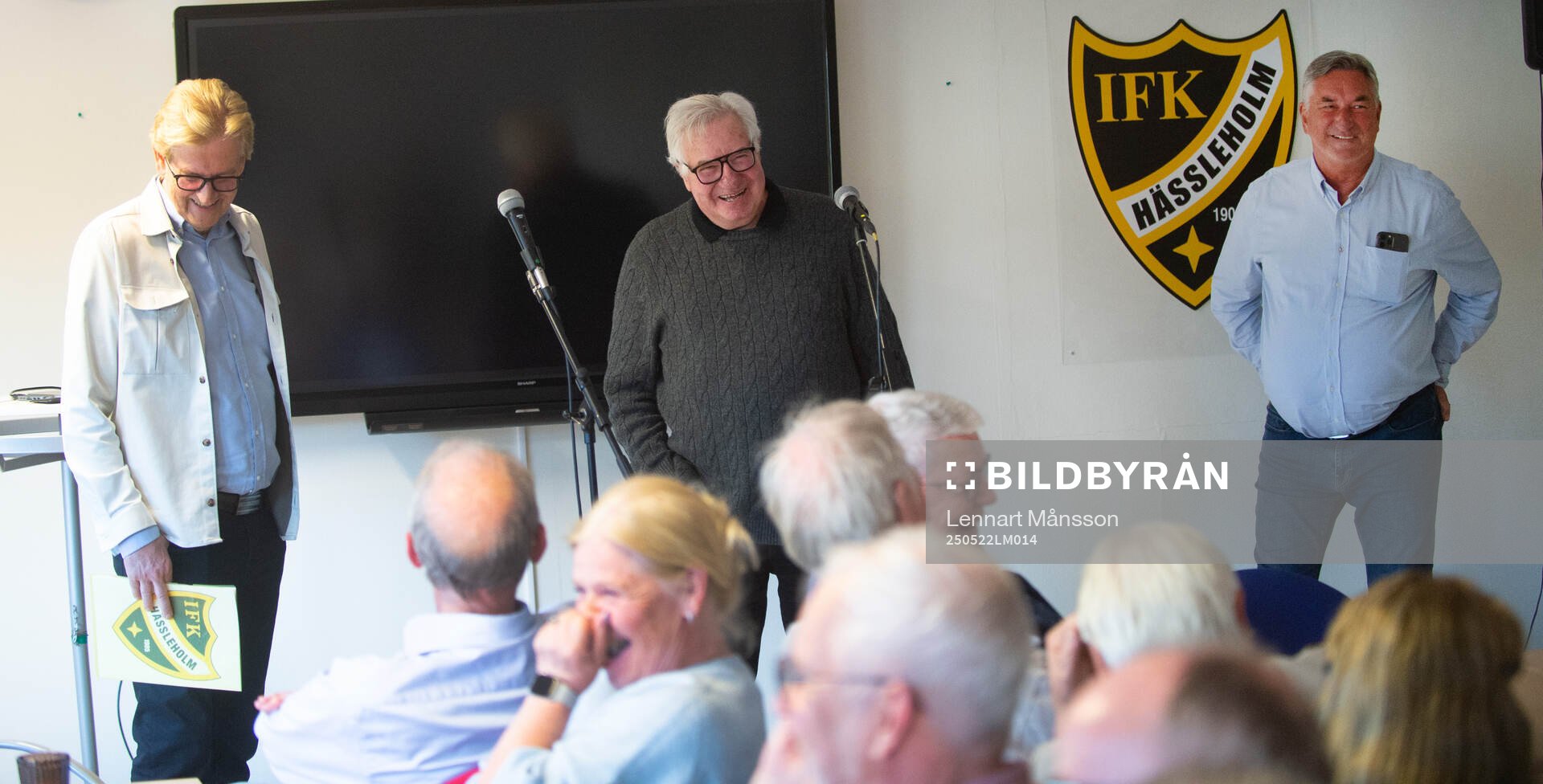  Professor Jan Ekstrand intervjuas av Håcan Nilsson på IFK Hässleholms Fotbollskafé i Hässleholm 22 maj 2025.
