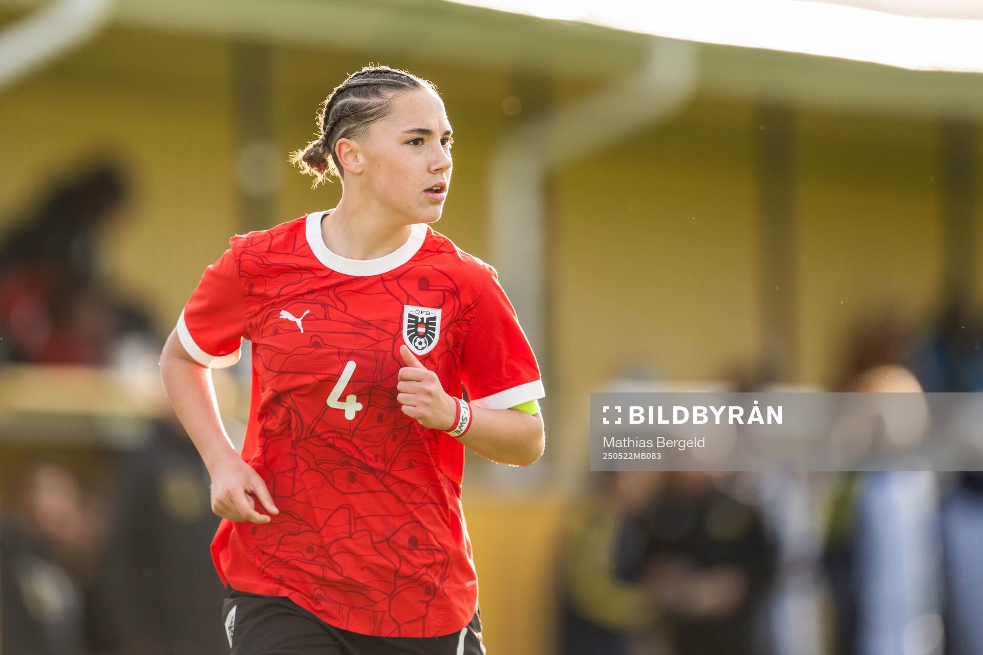 Österrikes Elina Schitter under F16-landskampen i fotboll mellan Sverige och Österrike den 22 maj 2025 i Smögen. 
