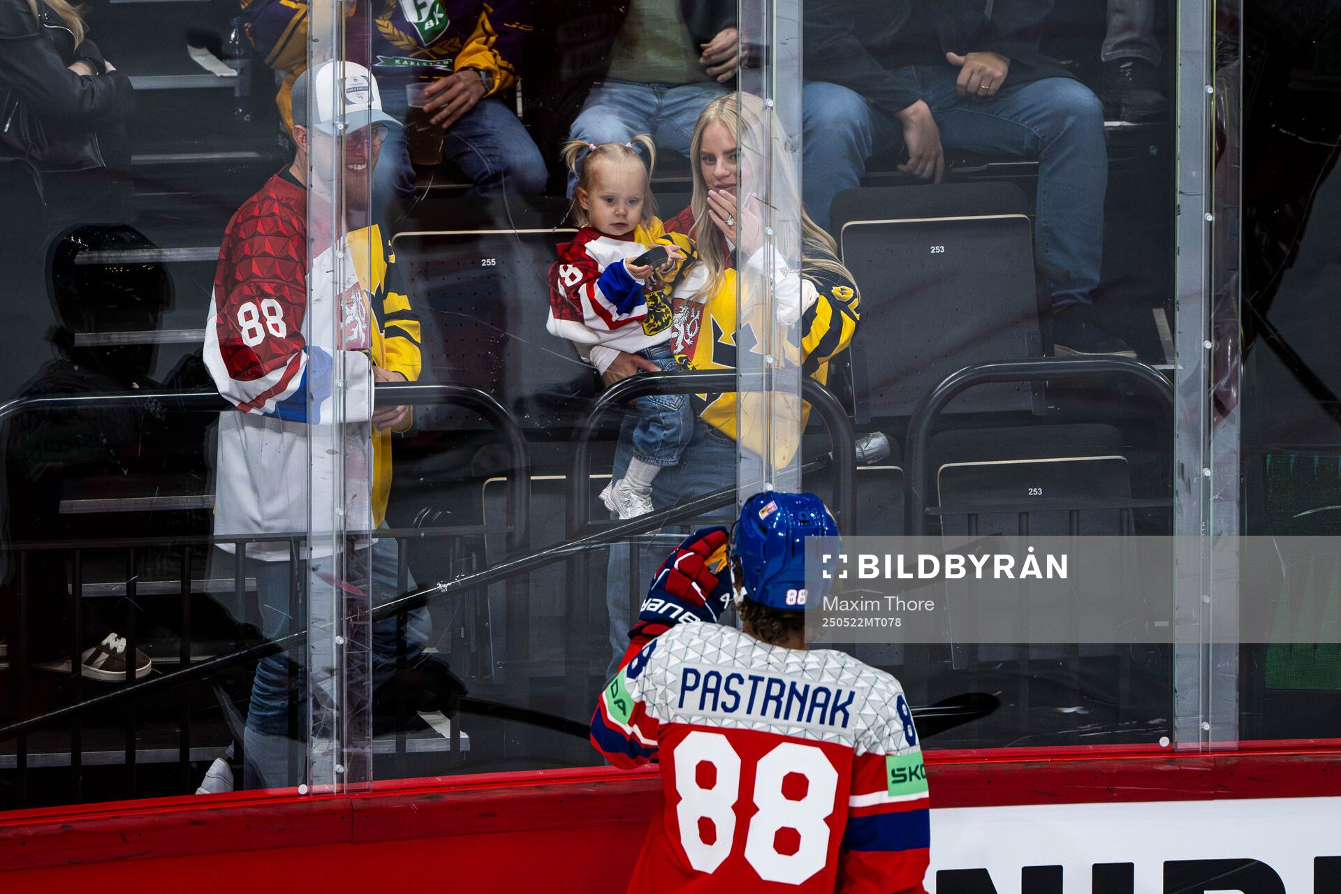 David Pastrnak of Czech Republic recognize his wife Rebecca