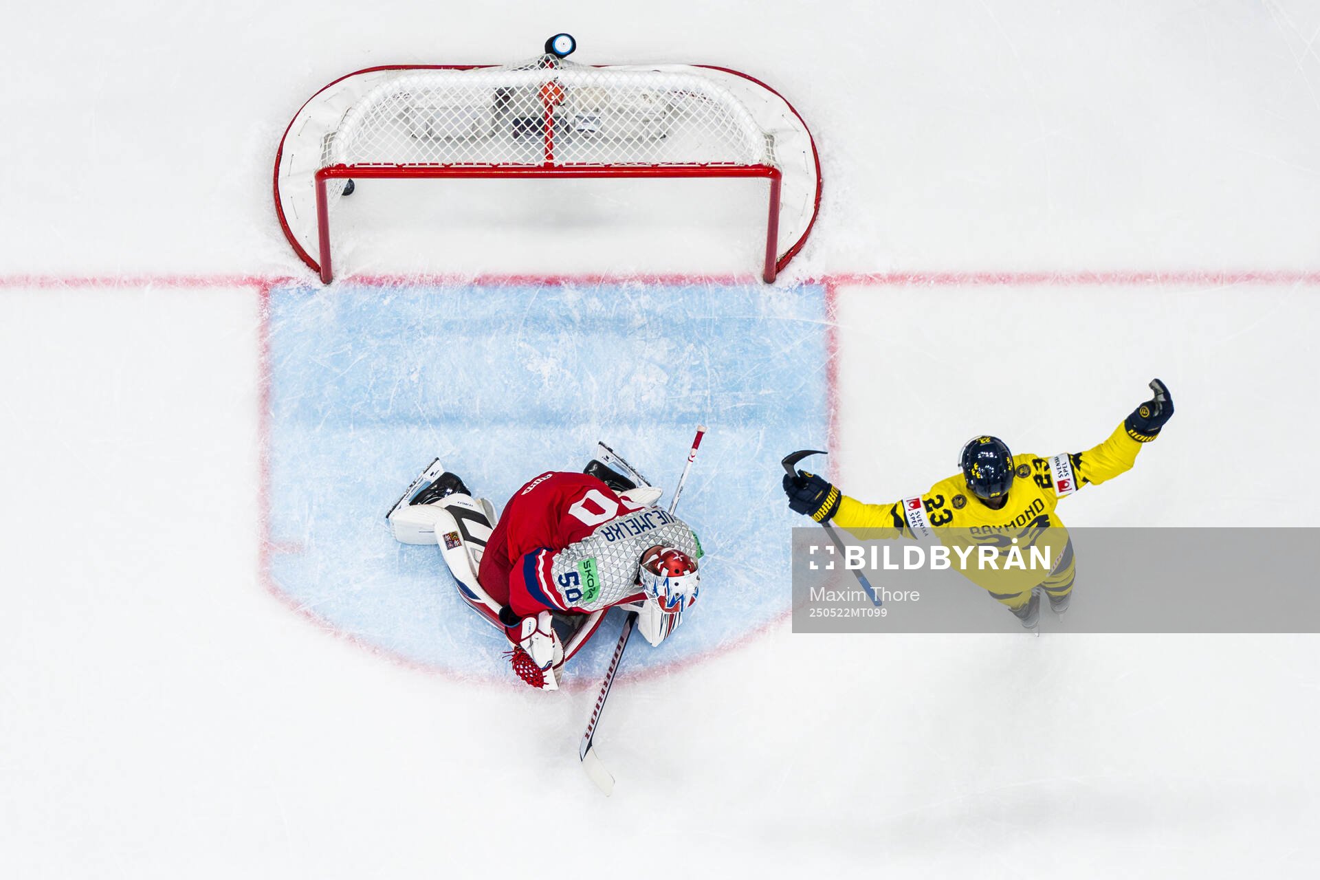 Lucas Raymond of Sweden celebrates the 3-0 goal in front of