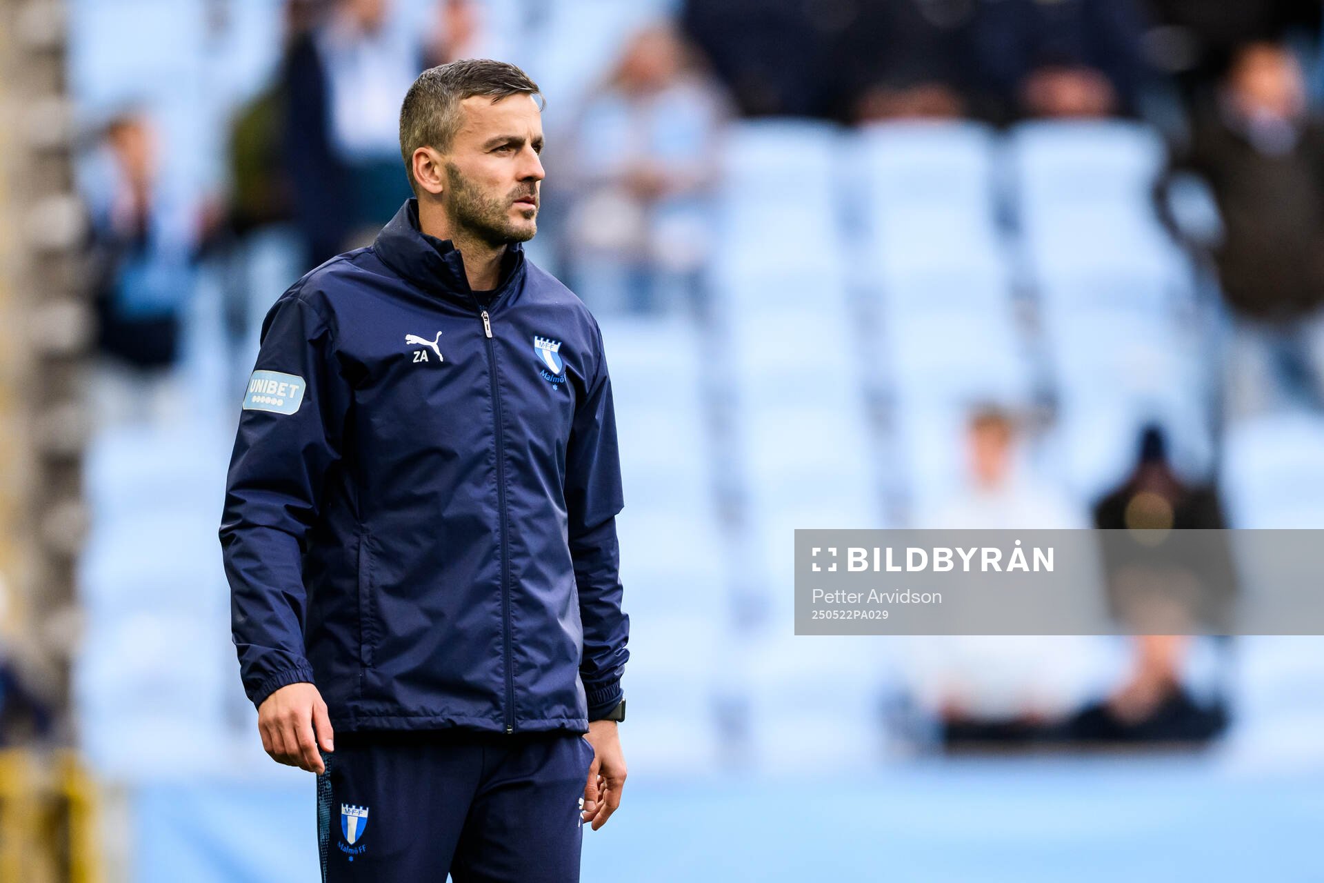 Malmö FFs Målvaktstränare Zlatan Azinovic inför fotbollsmatchen i Allsvenskan mellan Malmö FF och AIK den 22 maj 2025 i Malmö. 