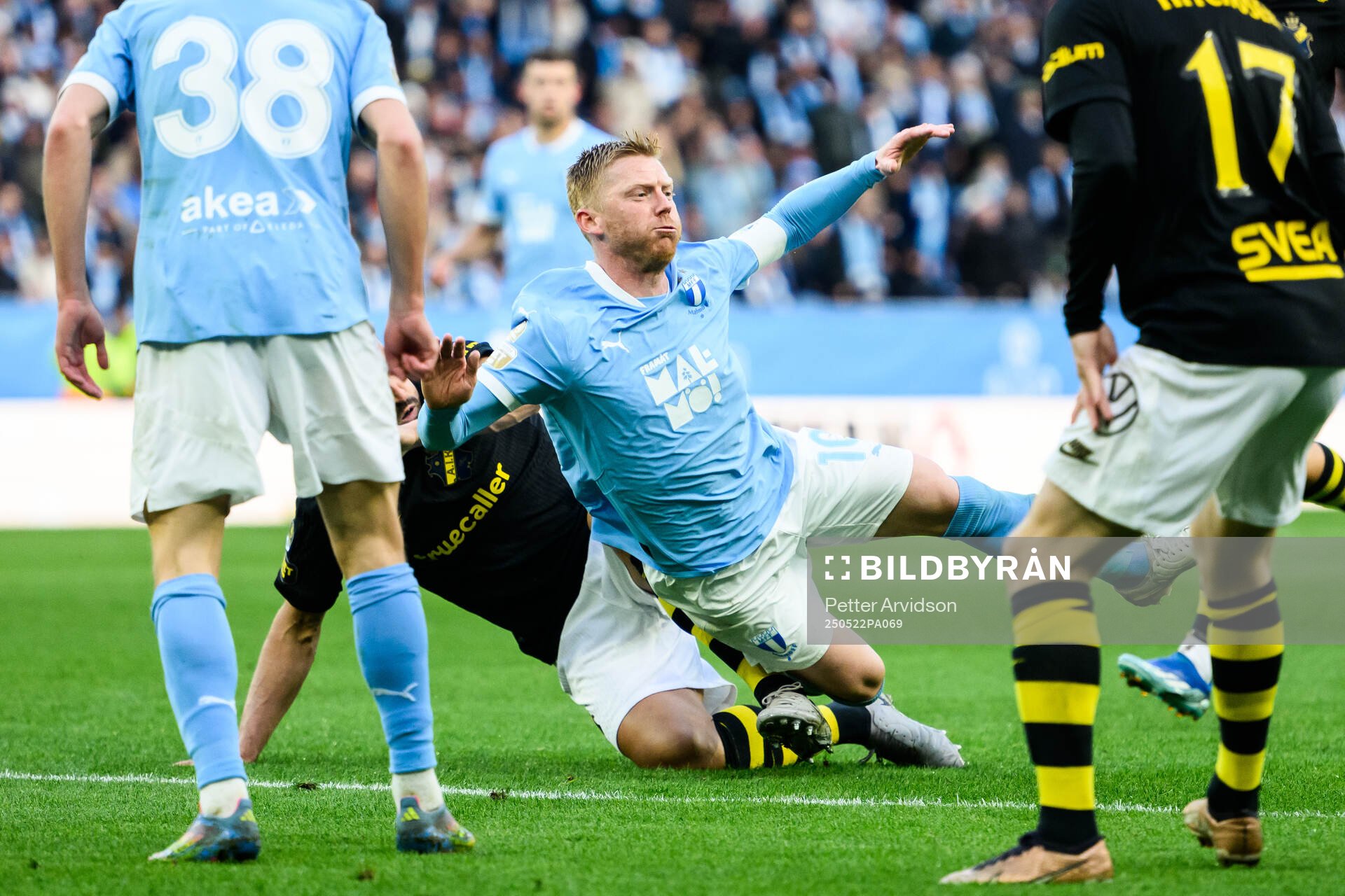 Malmö FFs Anders Christiansen under fotbollsmatchen i Allsvenskan mellan Malmö FF och AIK den 22 maj 2025 i Malmö. 