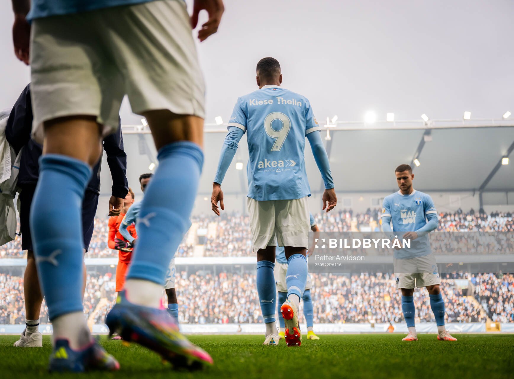 Malmö FFs Isaac Kiese Thelin inför fotbollsmatchen i Allsvenskan mellan Malmö FF och AIK den 22 maj 2025 i Malmö. 